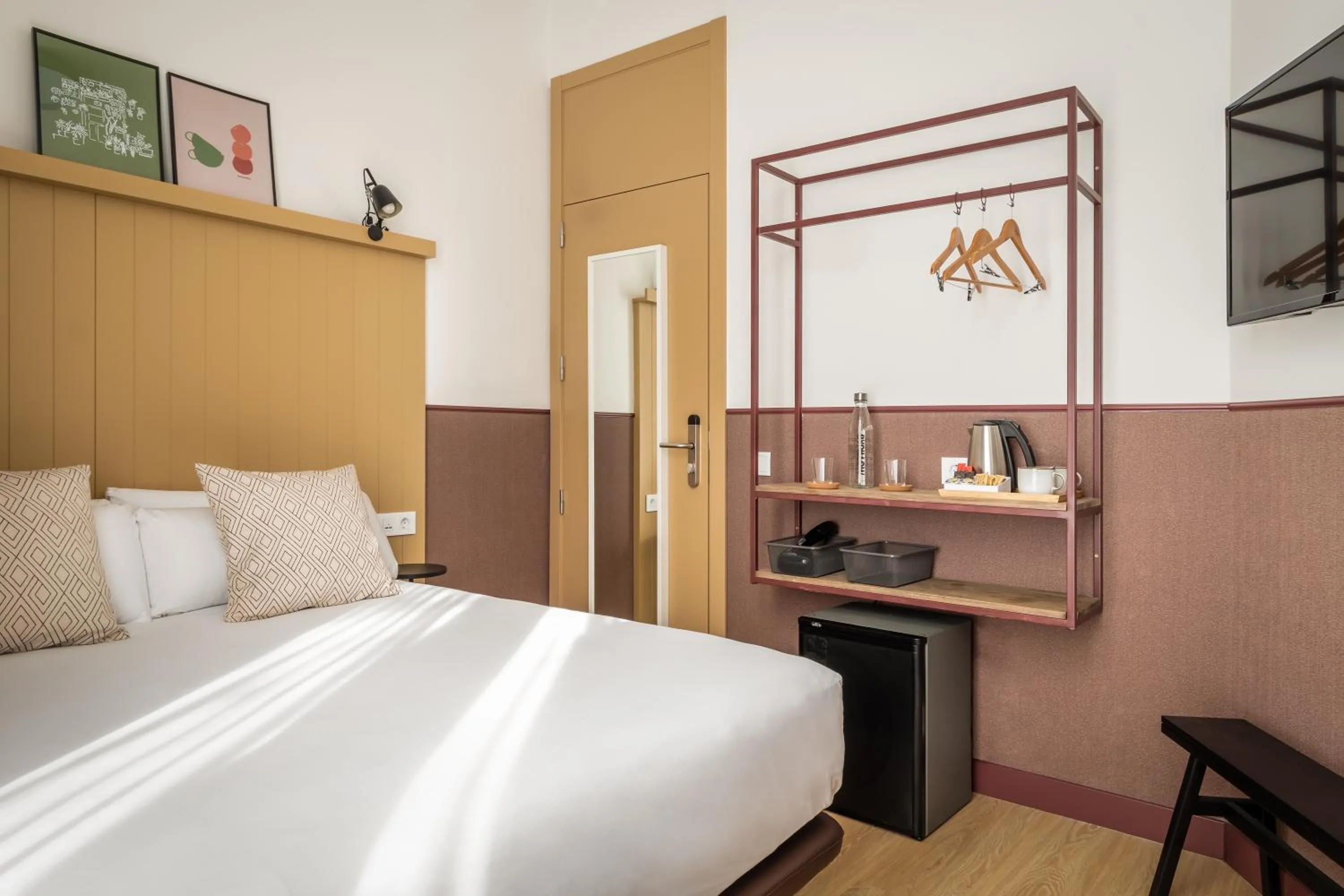 Bed in BYPILLOW Ramblas