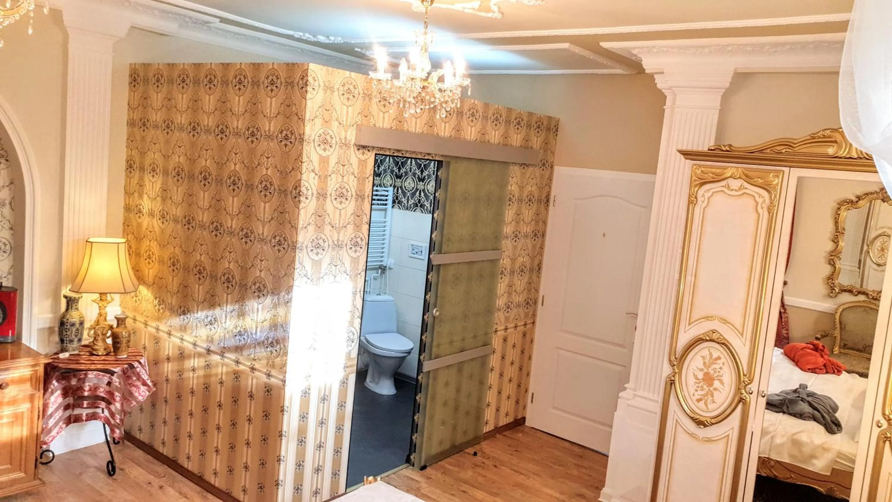 Bathroom, Bed in Rezidence Zámeček - Boutique Hotel