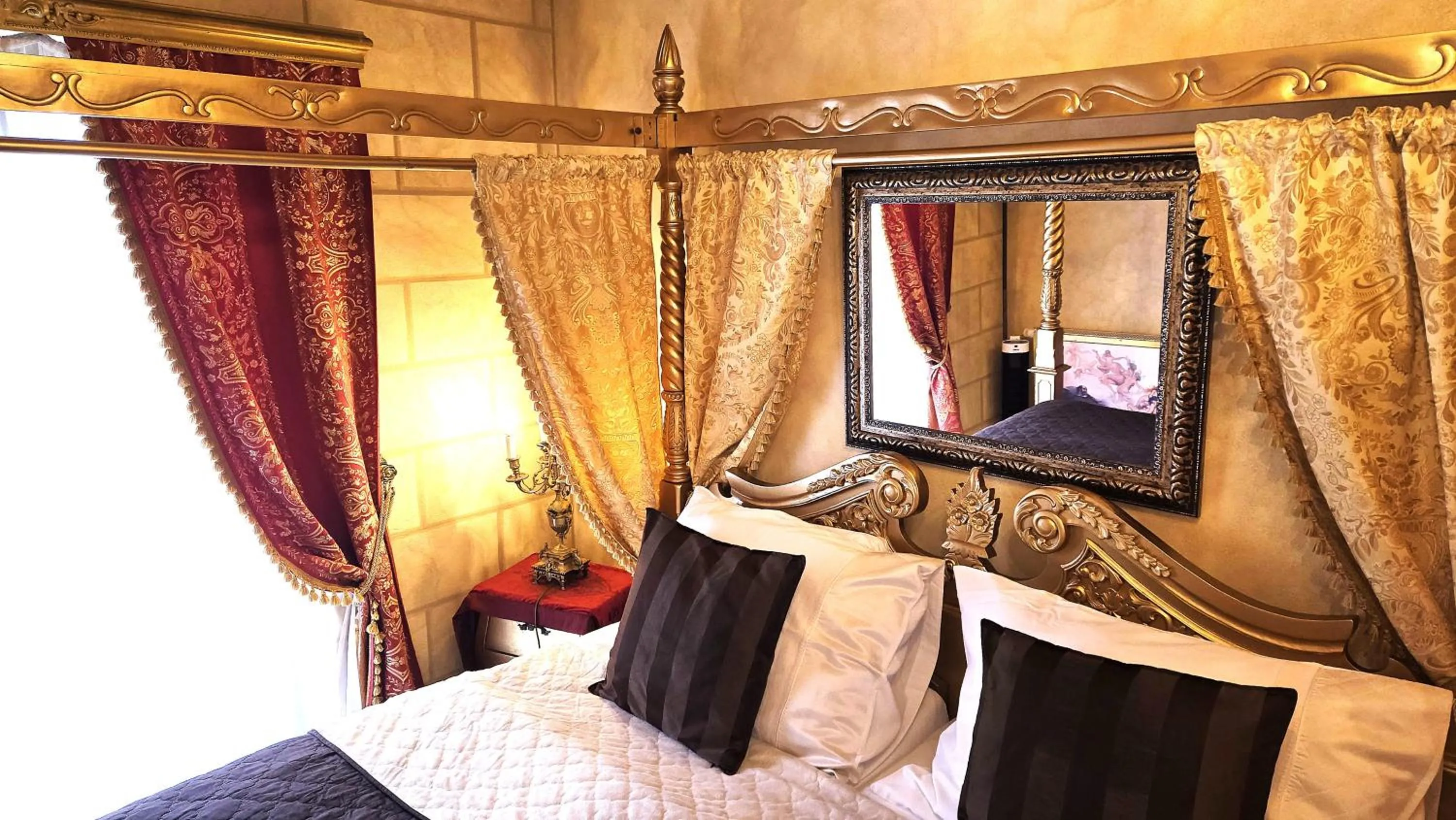 Bed in Rezidence Zámeček - Boutique Hotel