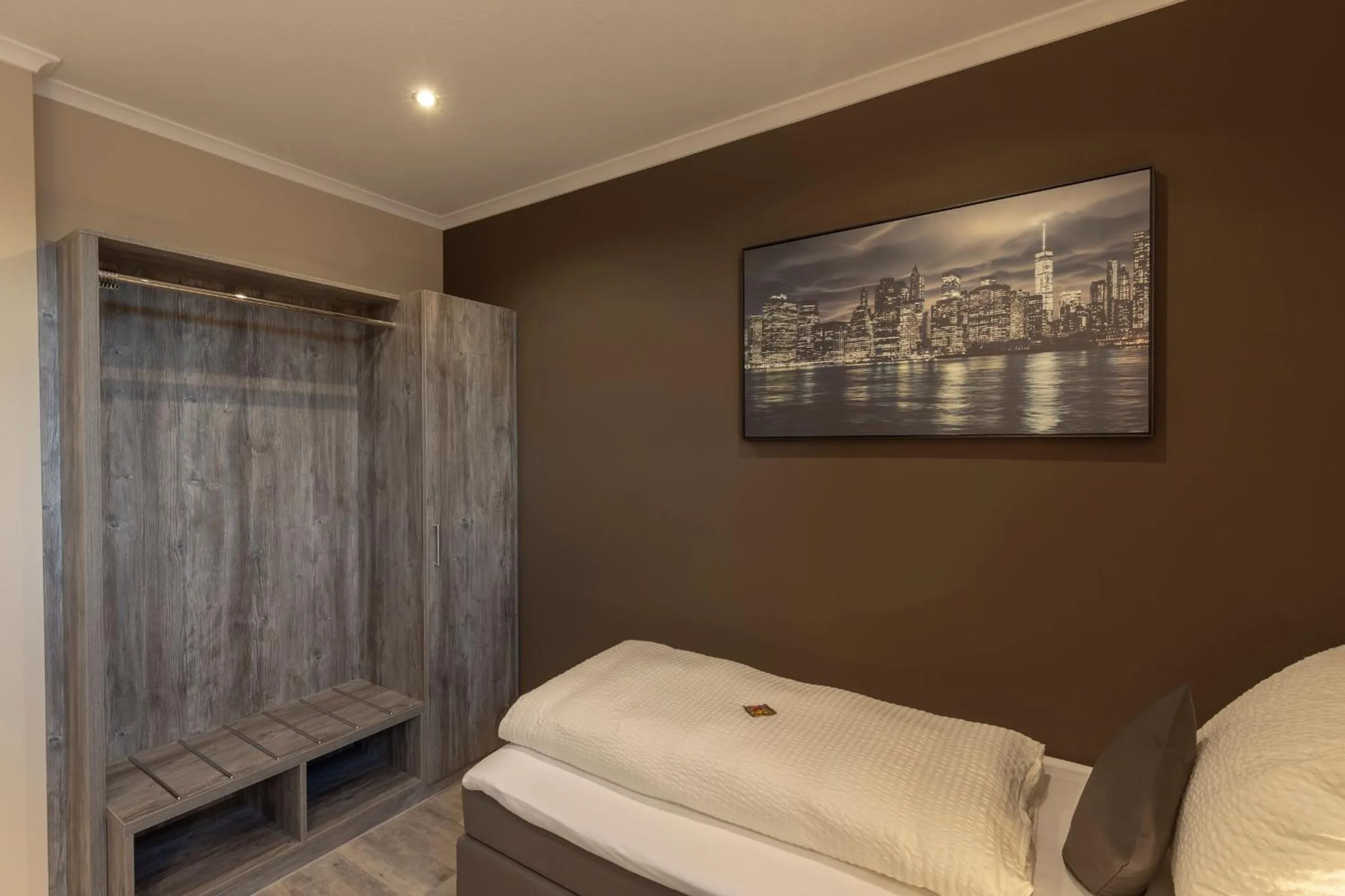 Photo of the whole room, Bed in Mey Hotel