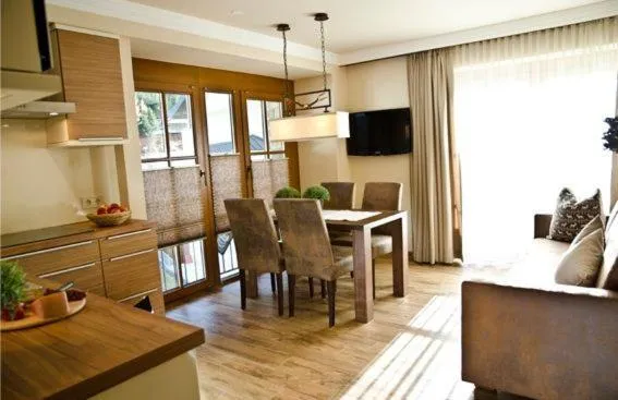 Day in Hotel Garni Caroline