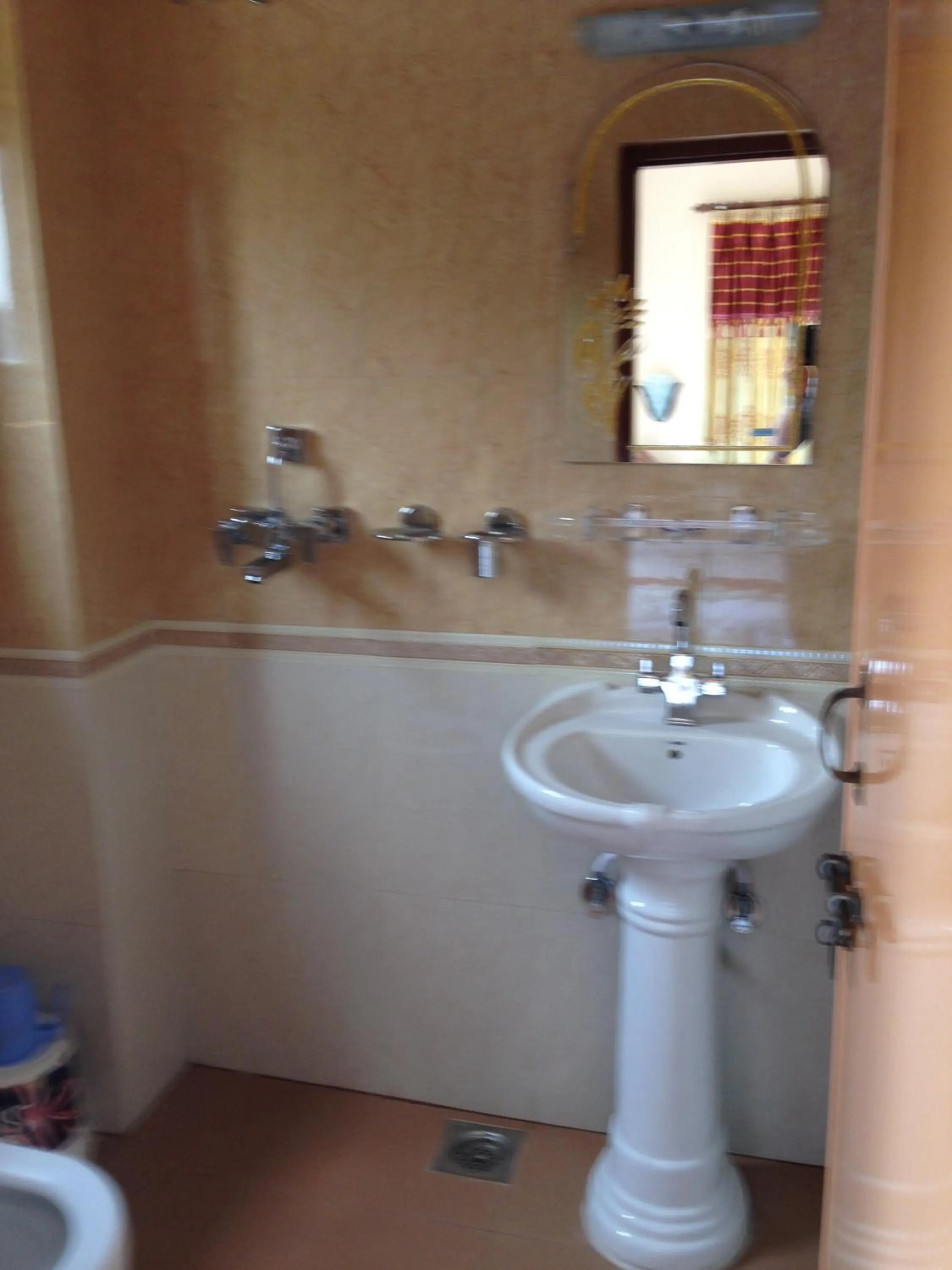 Bathroom in Hotel River Park