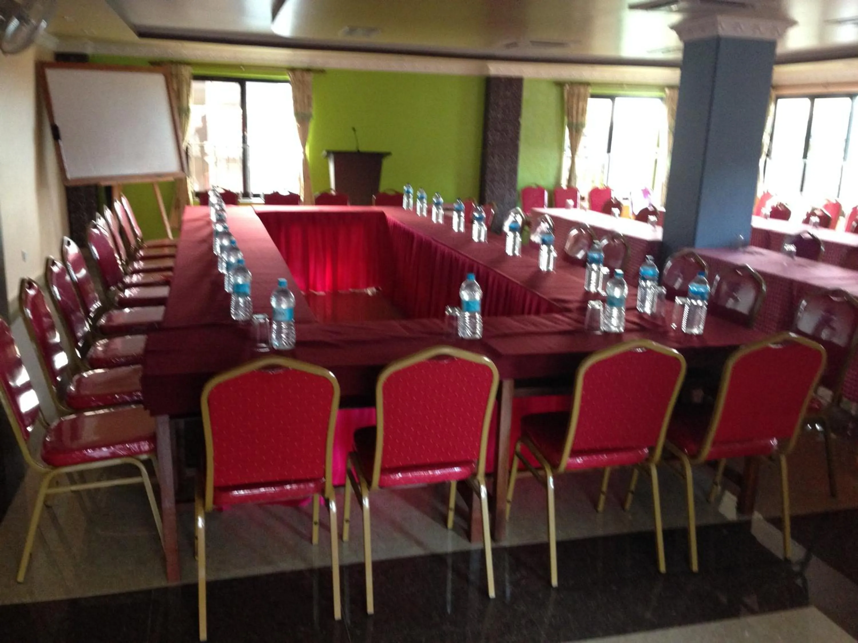 Banquet/Function facilities in Hotel River Park
