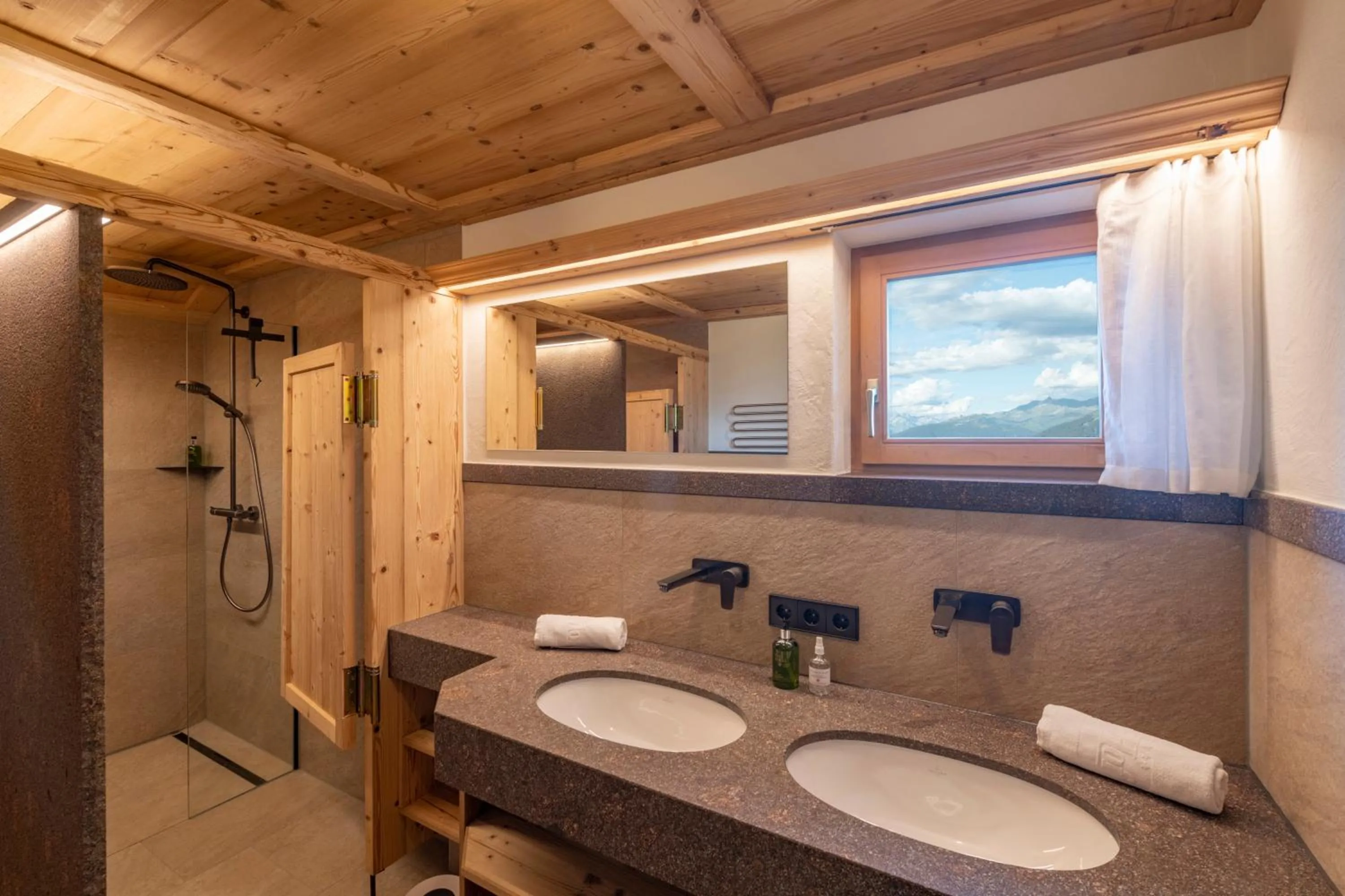 Bathroom in Golmerhaus