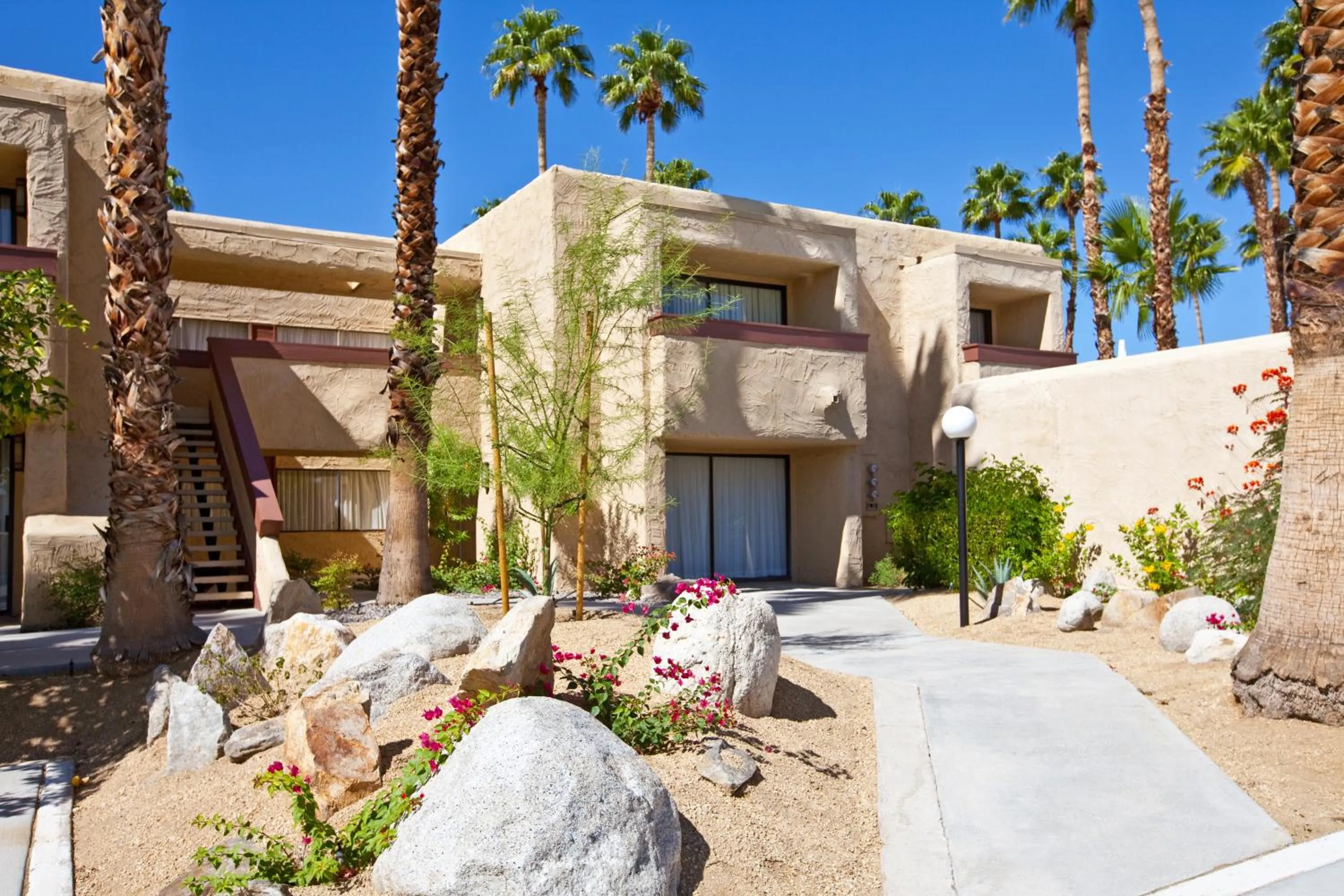 Facade/entrance in Desert Vacation Villas