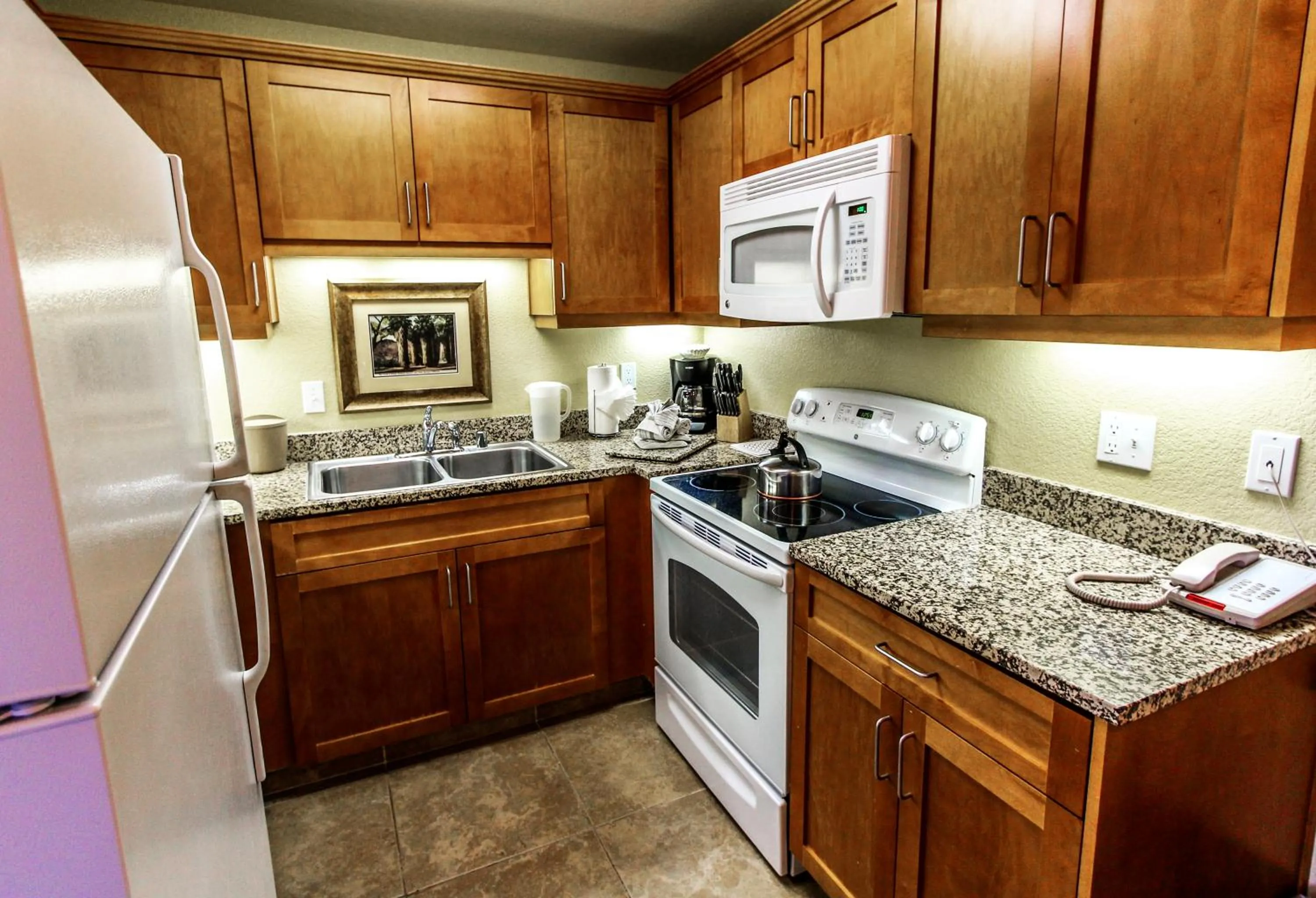 Kitchen or kitchenette in Desert Vacation Villas
