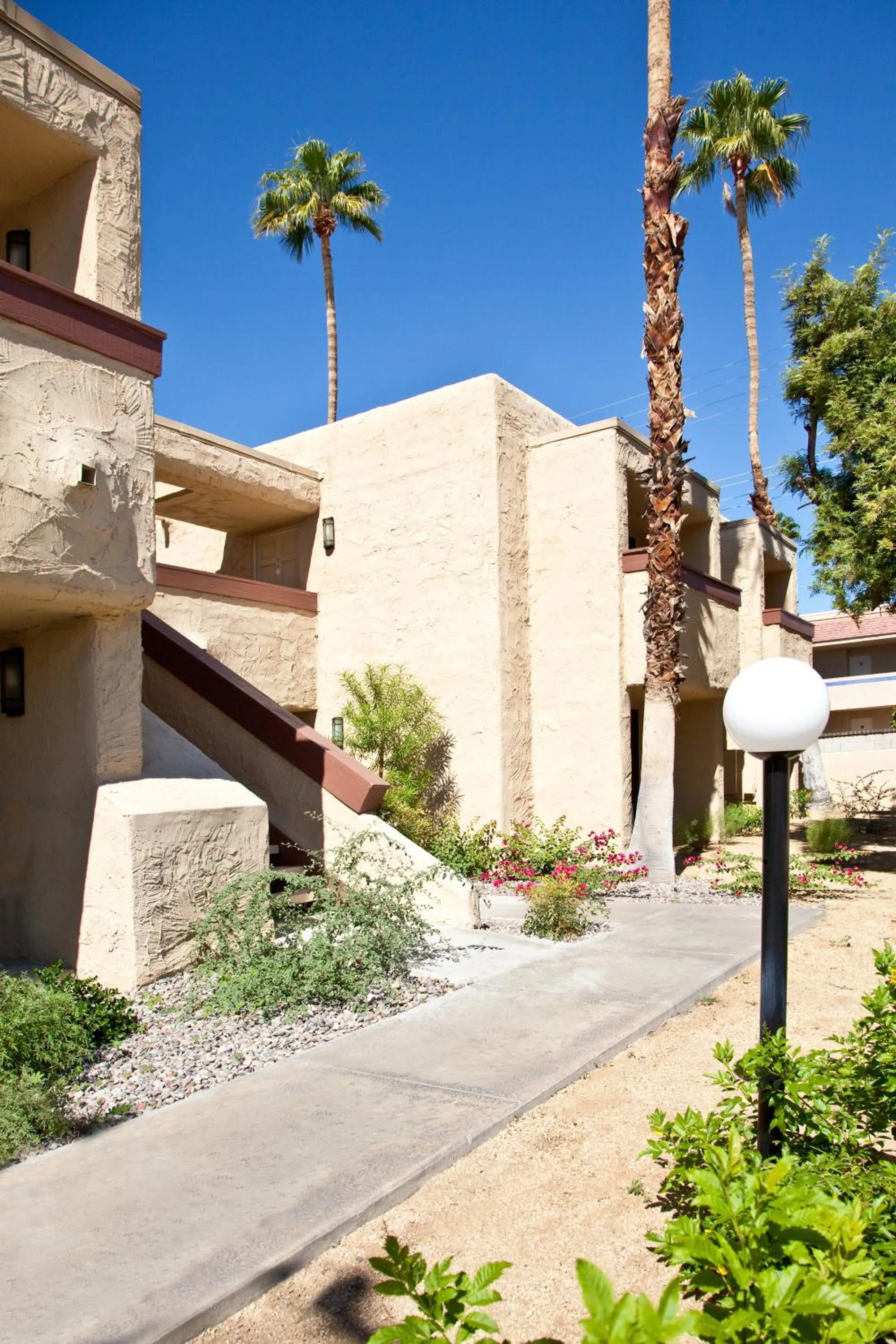 Facade/entrance in Desert Vacation Villas