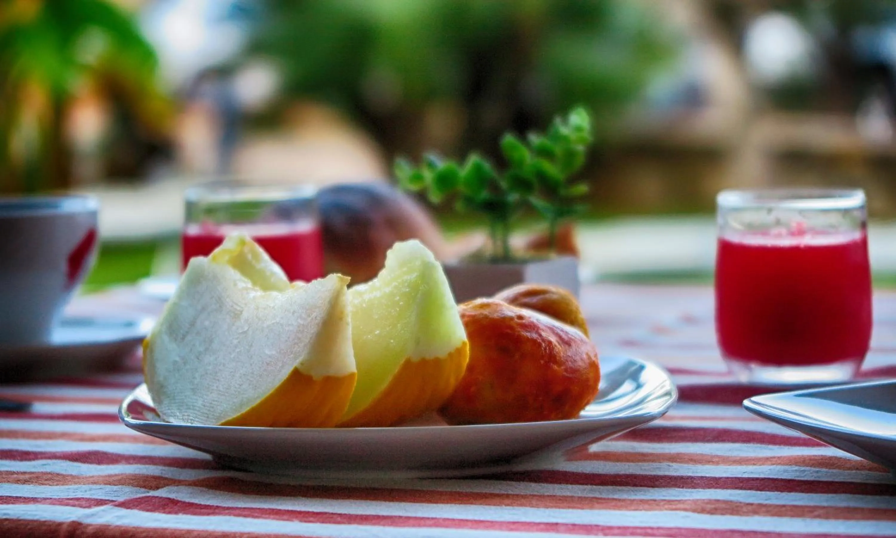 Buffet breakfast in Trigrana Vacanze Hotel