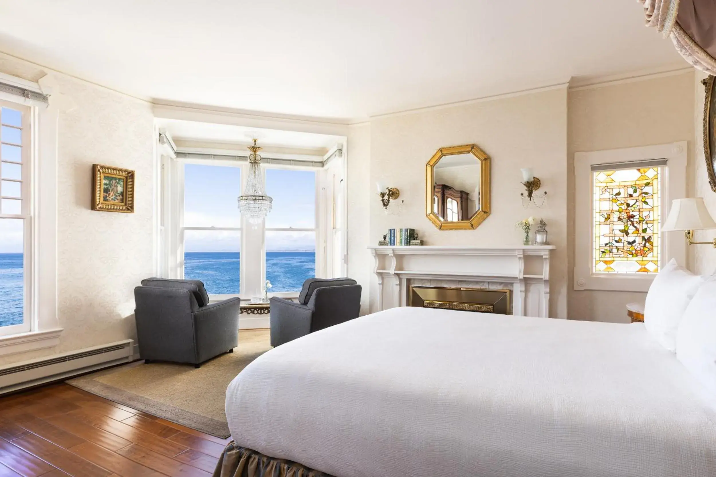 Double Room with Sea View in Seven Gables Inn on Monterey Bay, A Kirkwood Collection Hotel Double Room with Sea View in Seven Gables Inn on Monterey Bay, A Kirkwood Collection Hotel