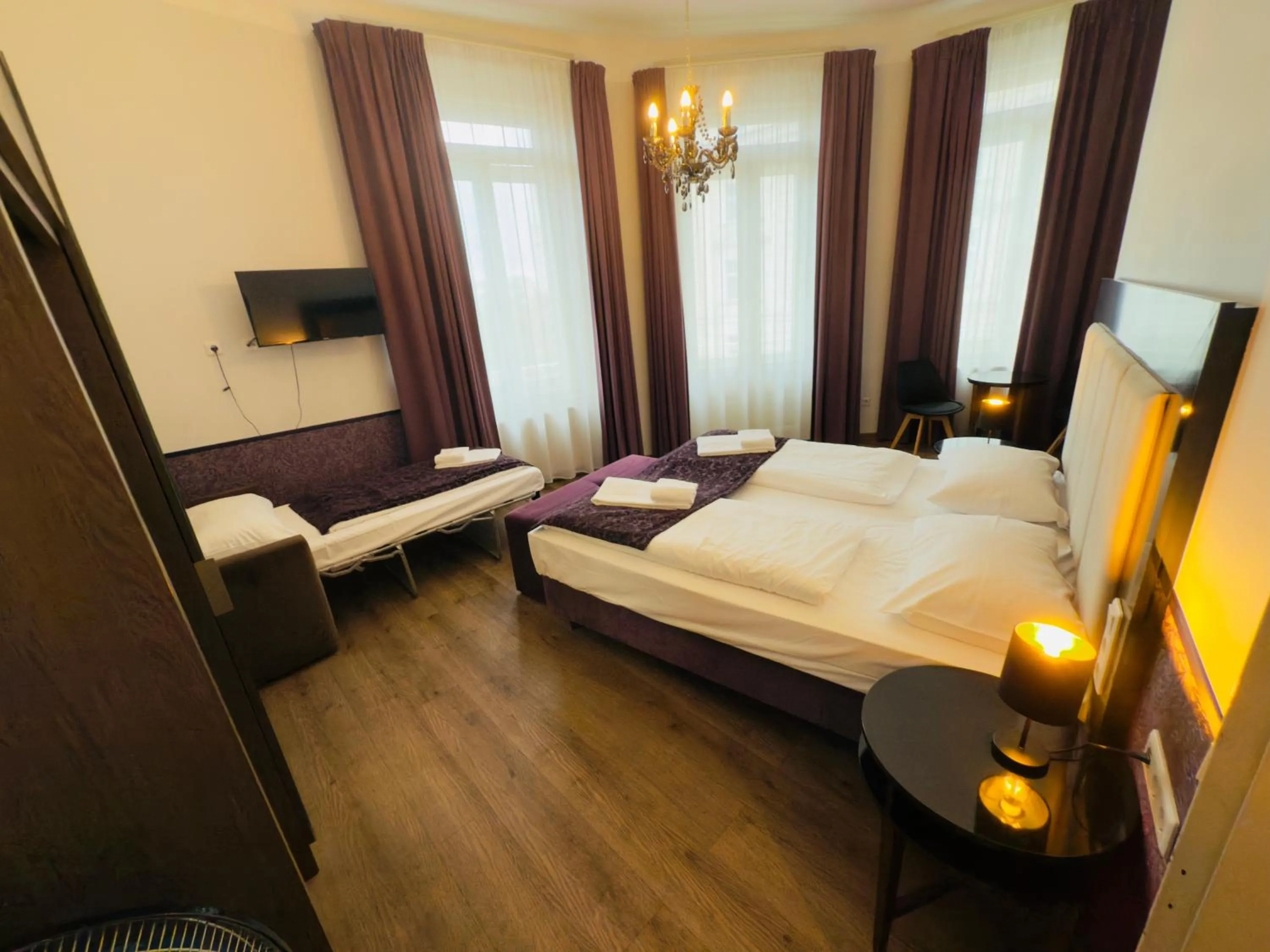 Bed in Hotel Pension Baron am Schottentor