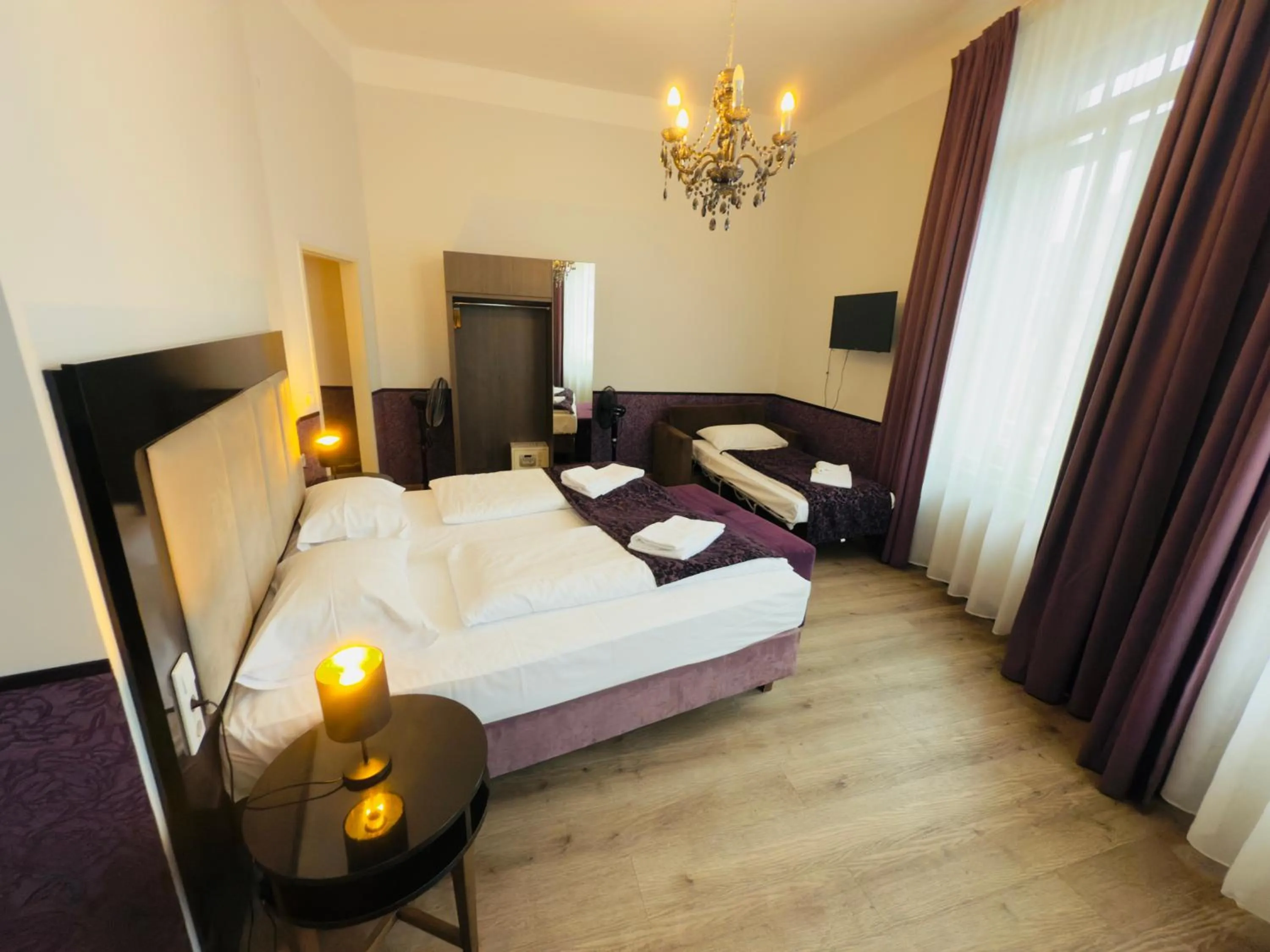 Bed in Hotel Pension Baron am Schottentor