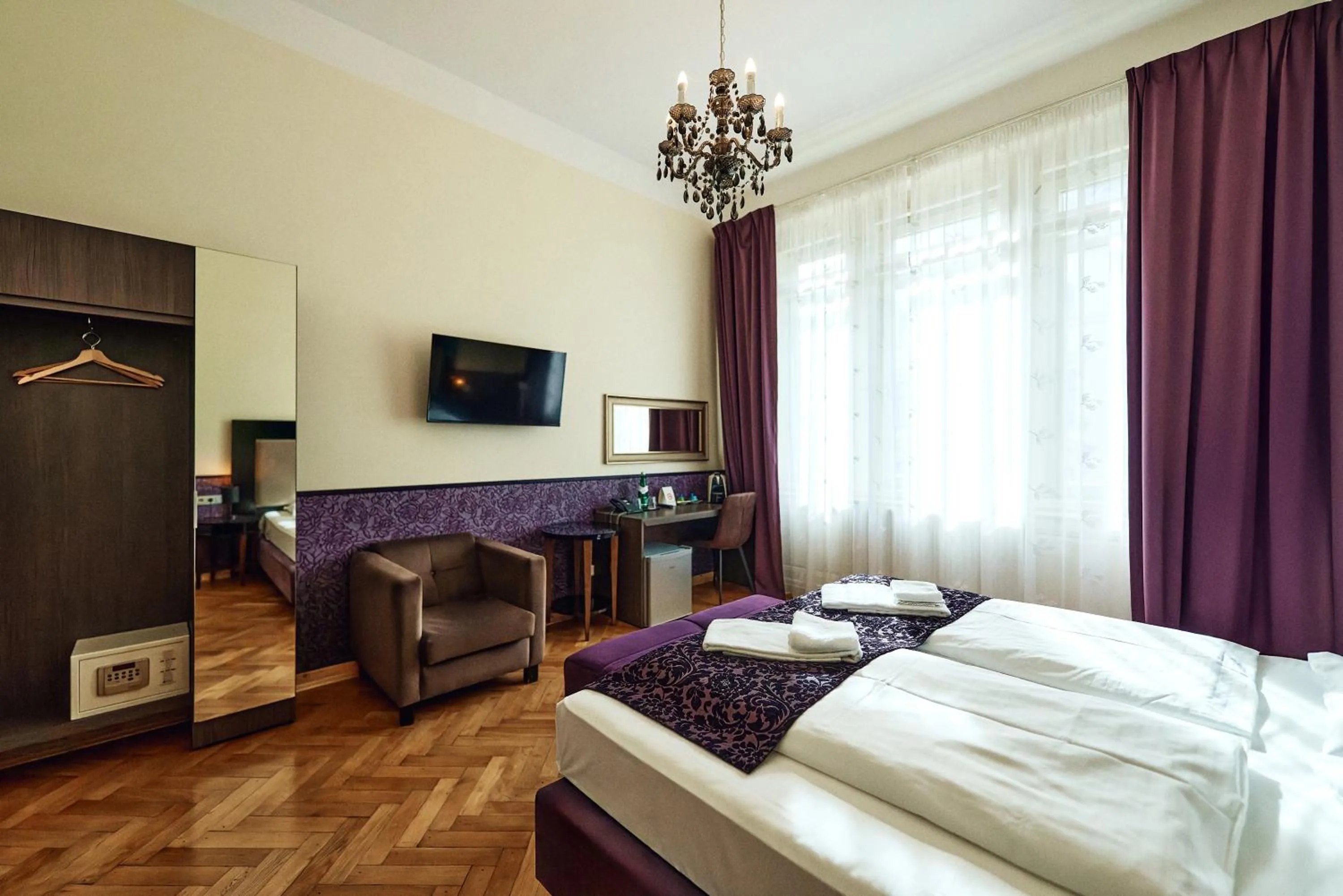 Bed in Hotel Pension Baron am Schottentor