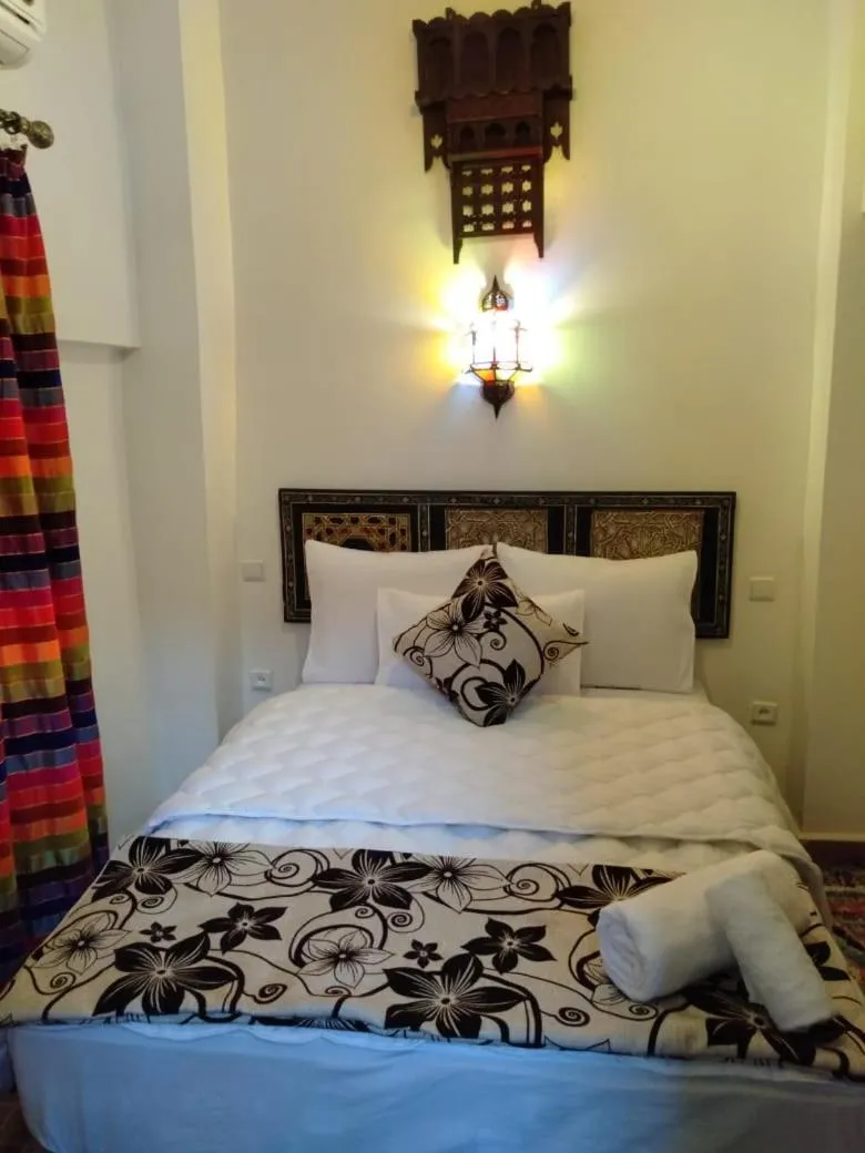 Bed in Dar Meknes Tresor