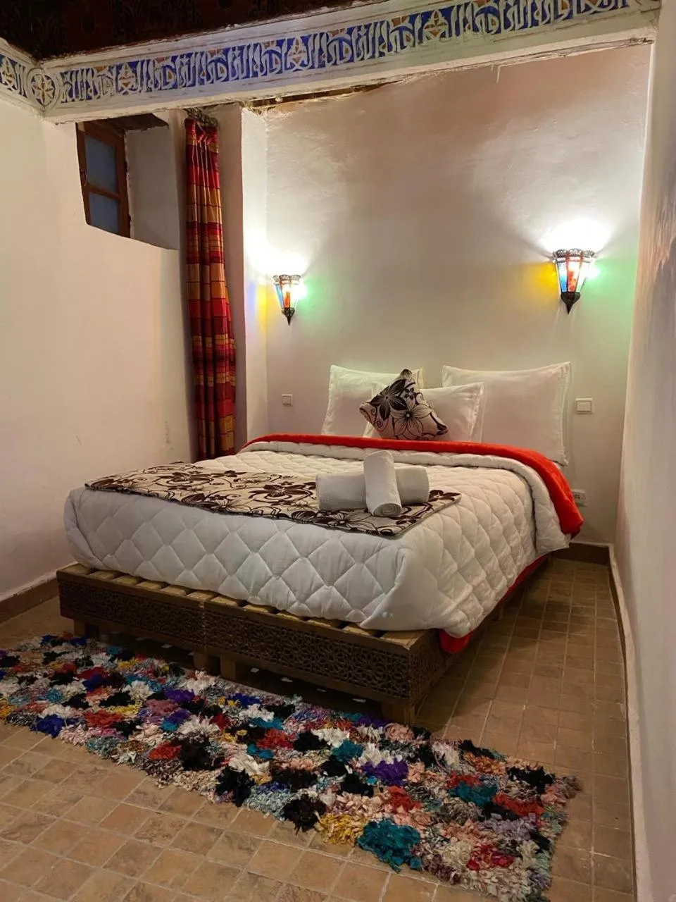 Bed in Dar Meknes Tresor