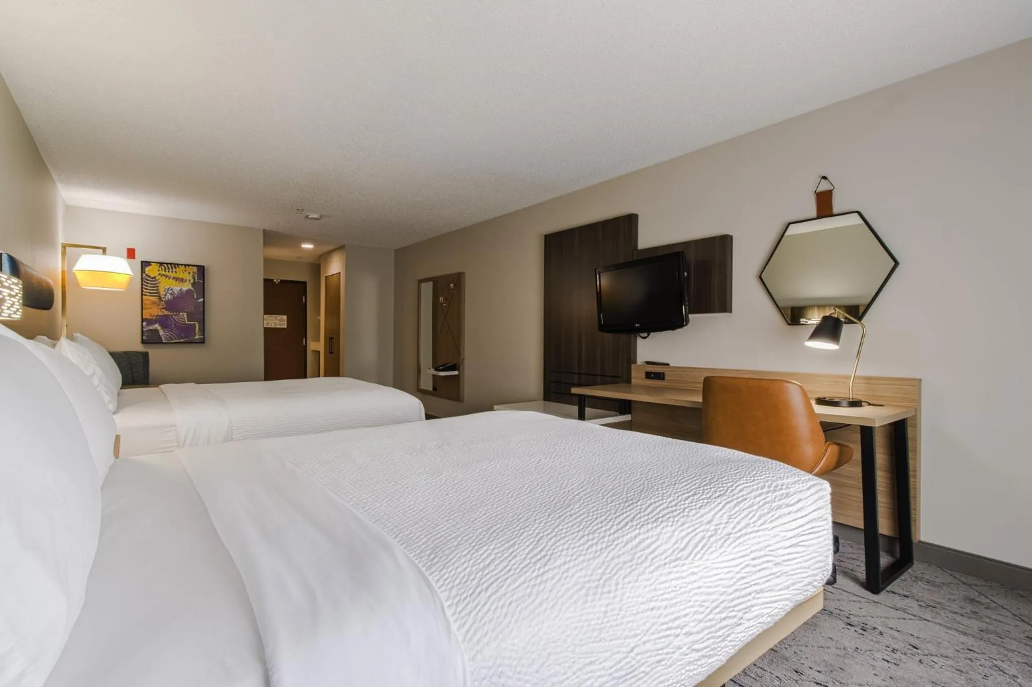 Photo of the whole room, Bed in Holiday Inn Express Hartford-Newington by IHG