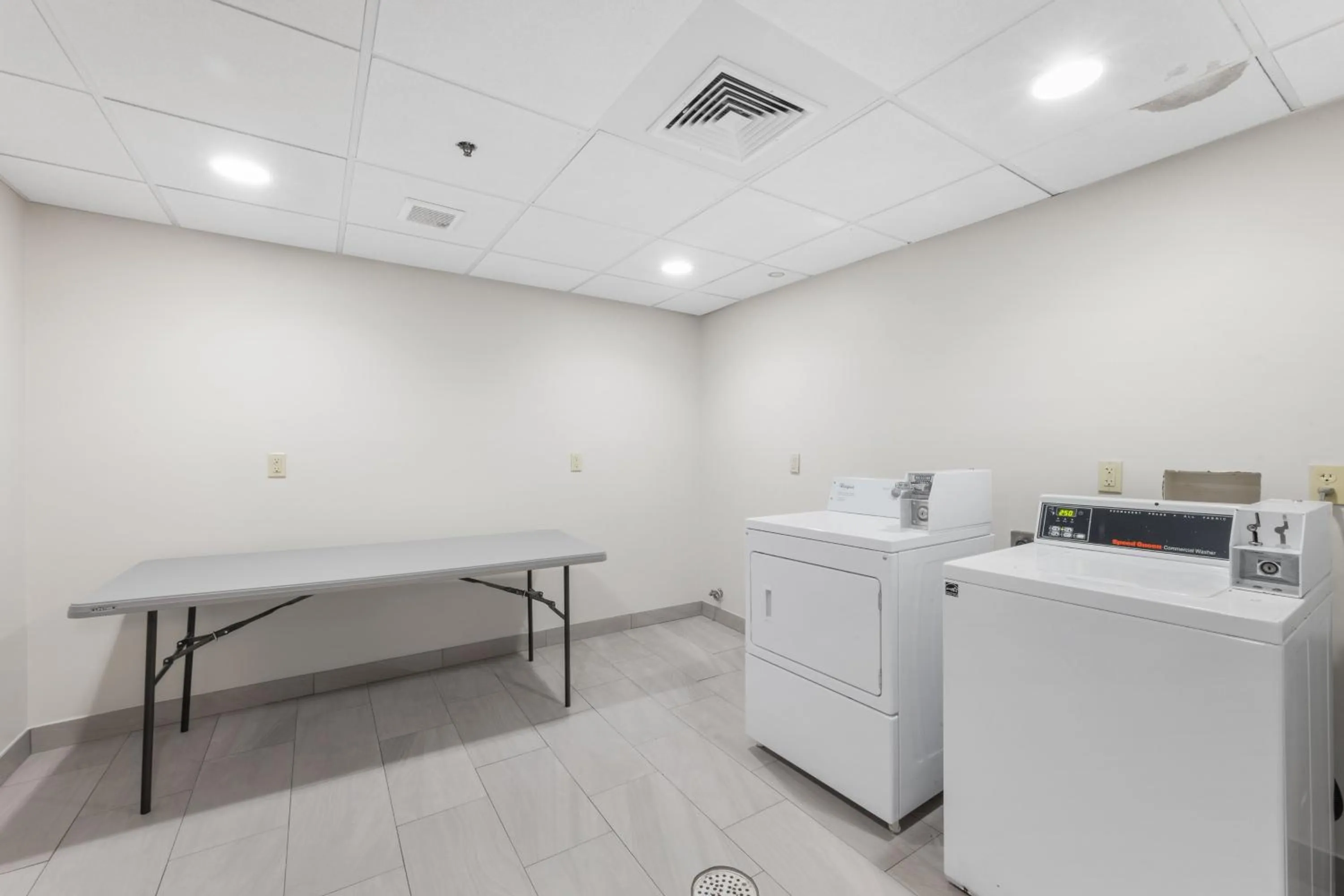 Other in Holiday Inn Express Hartford-Newington by IHG