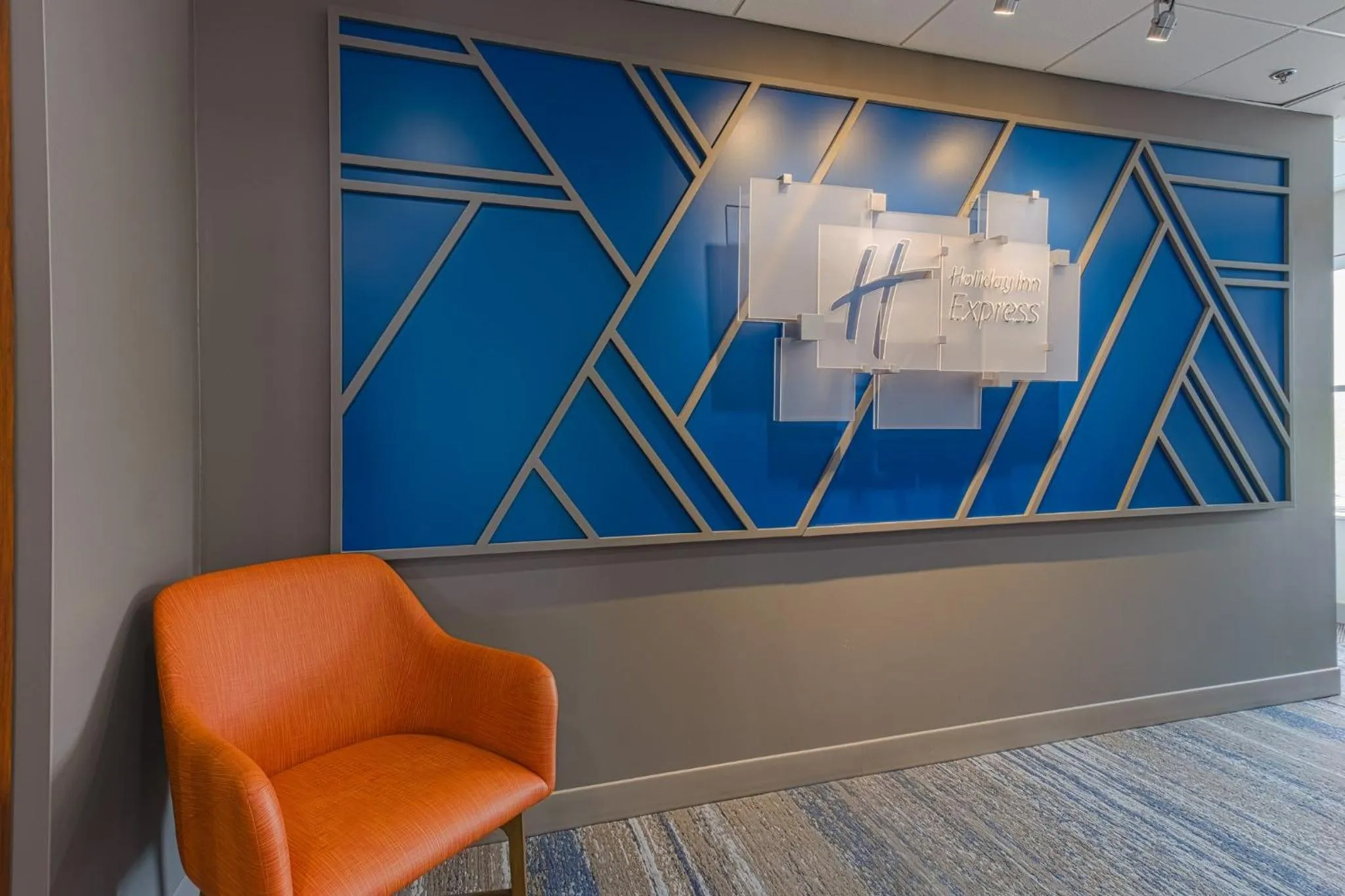 Property building in Holiday Inn Express Hartford-Newington by IHG