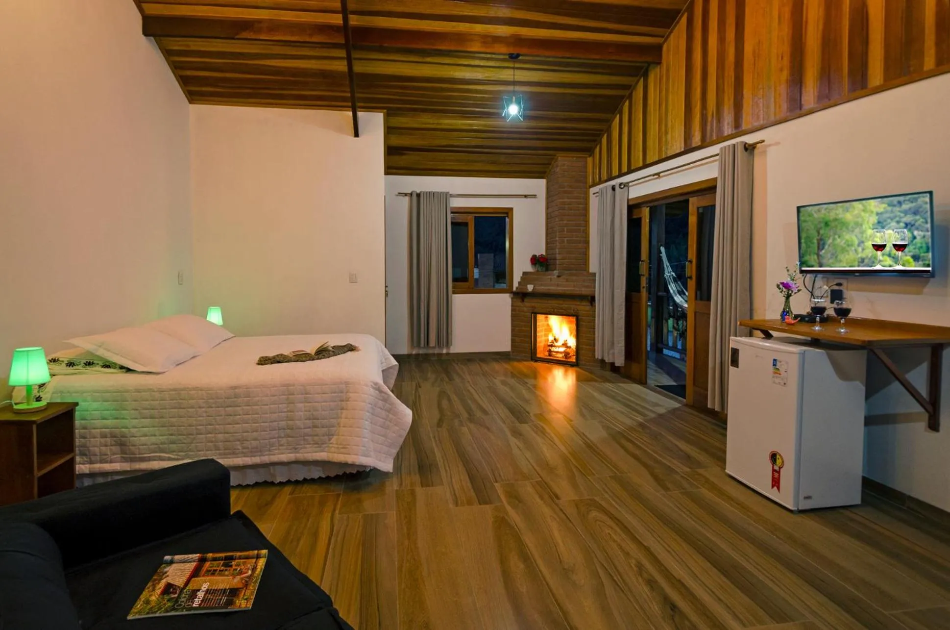 Bedroom, Bed in Pousada Vista Bonita