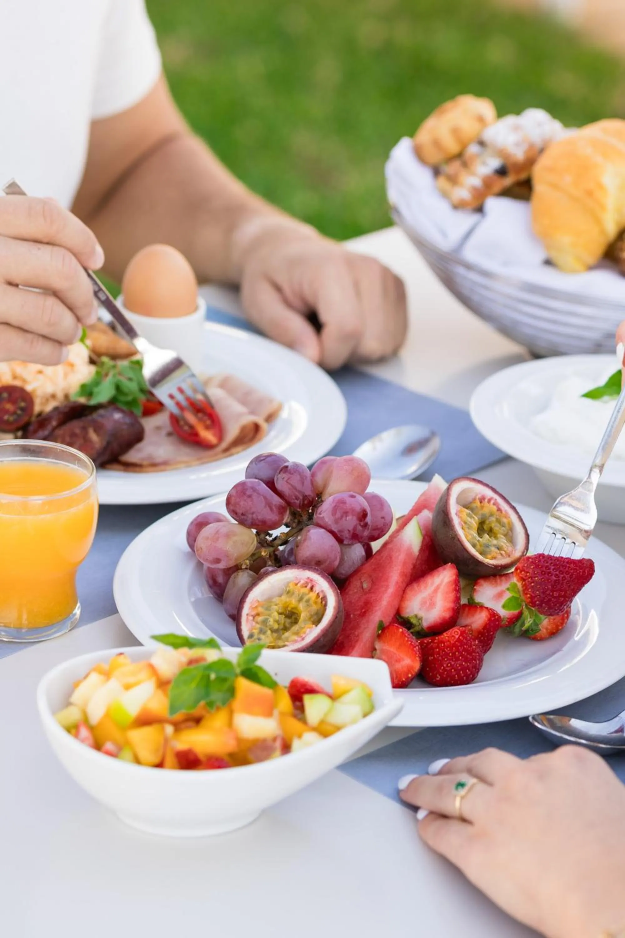 Food in Alianthos Estate Resort - ex Alianthos Garden