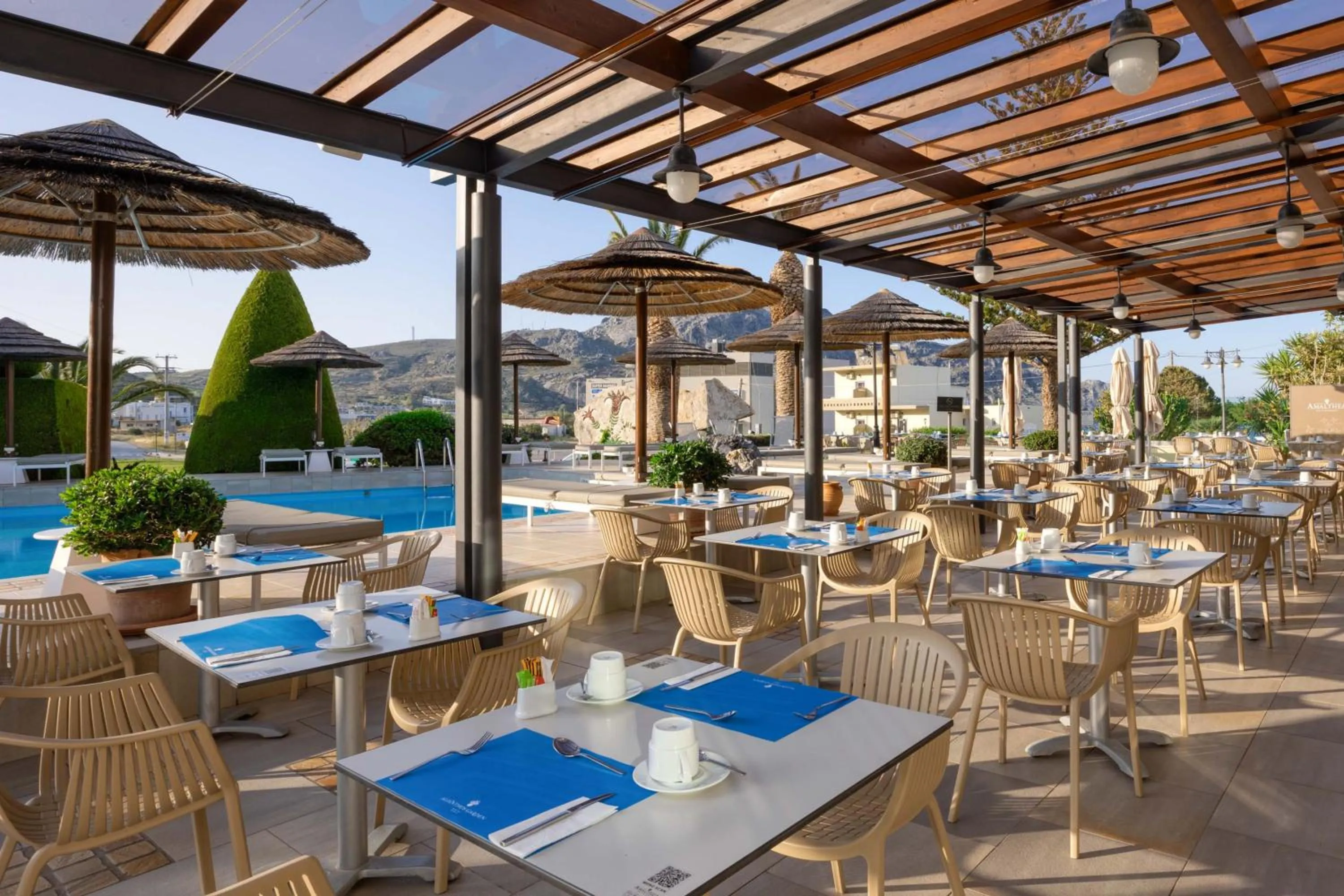 Restaurant/places to eat in Alianthos Estate Resort - ex Alianthos Garden