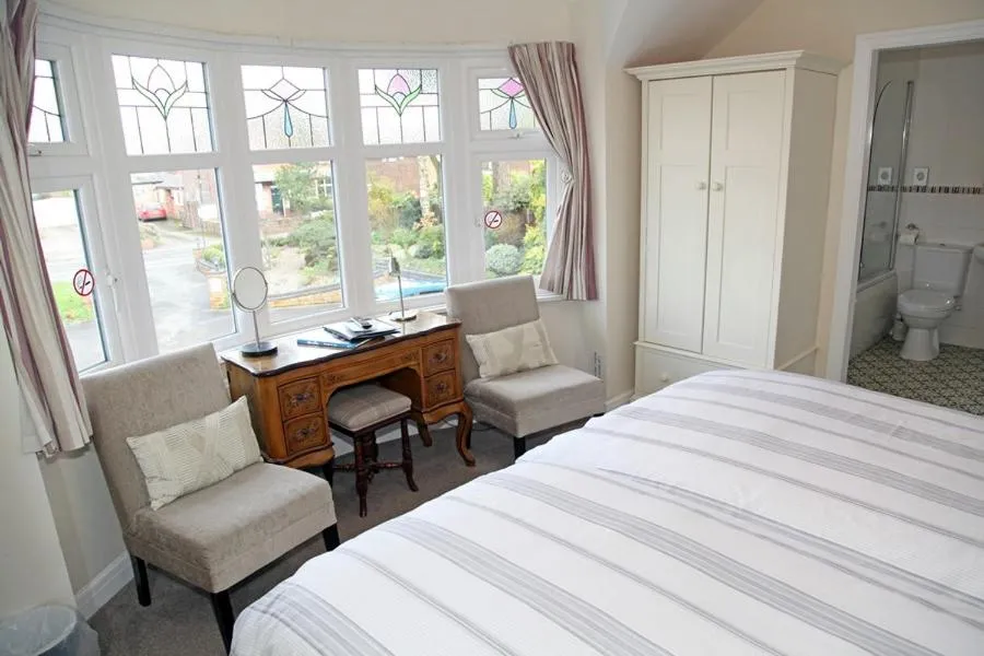 Bed in The Hinton Guest House