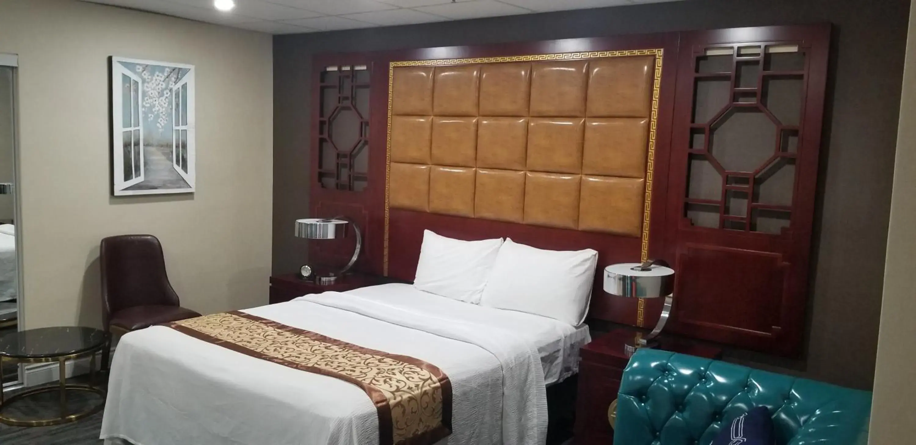 King Room - Non-Smoking in Baymont by Wyndham Montreal Airport King Room - Non-Smoking in Baymont by Wyndham Montreal Airport