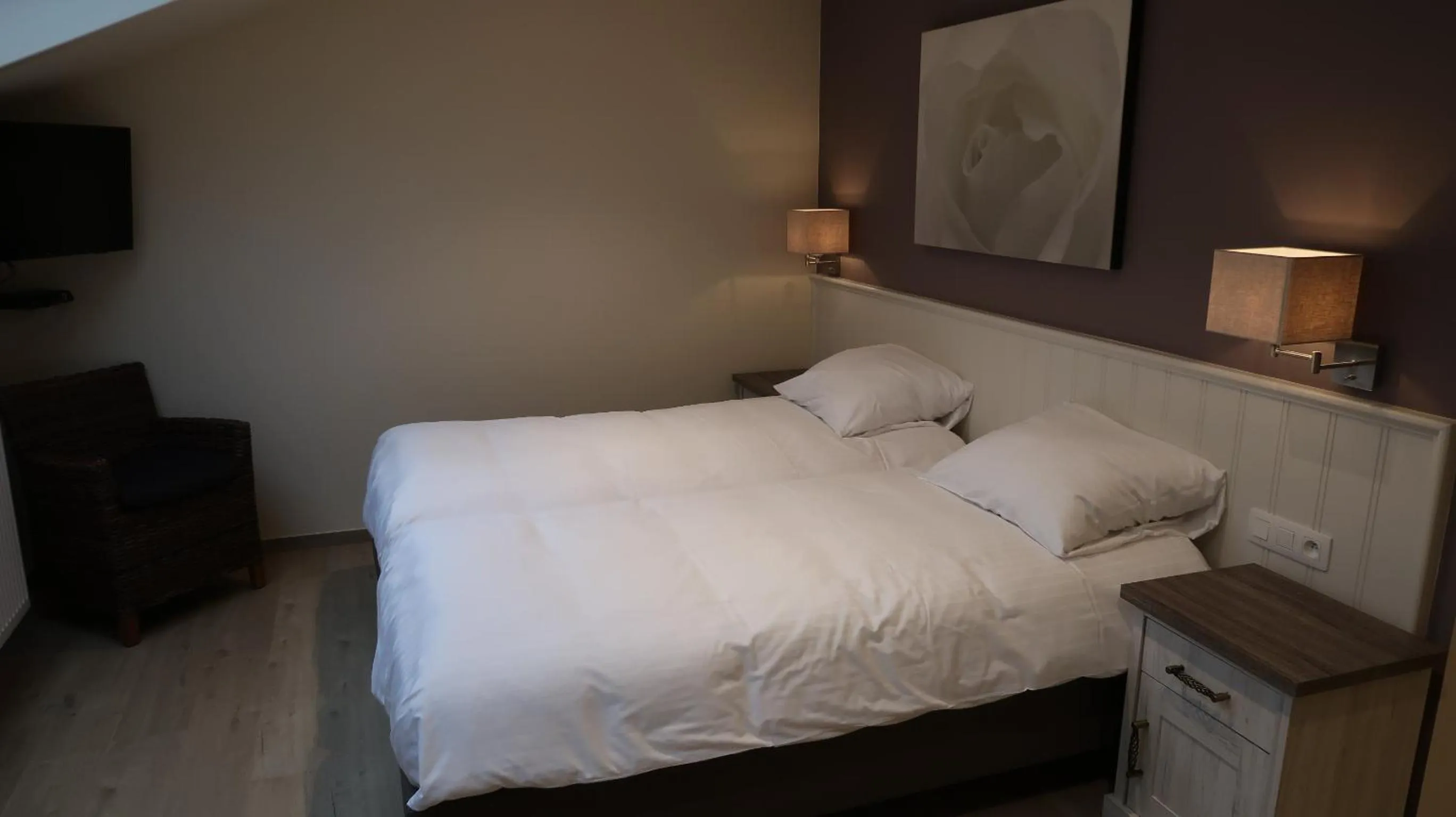 Bed in B&B La Vie En Roses