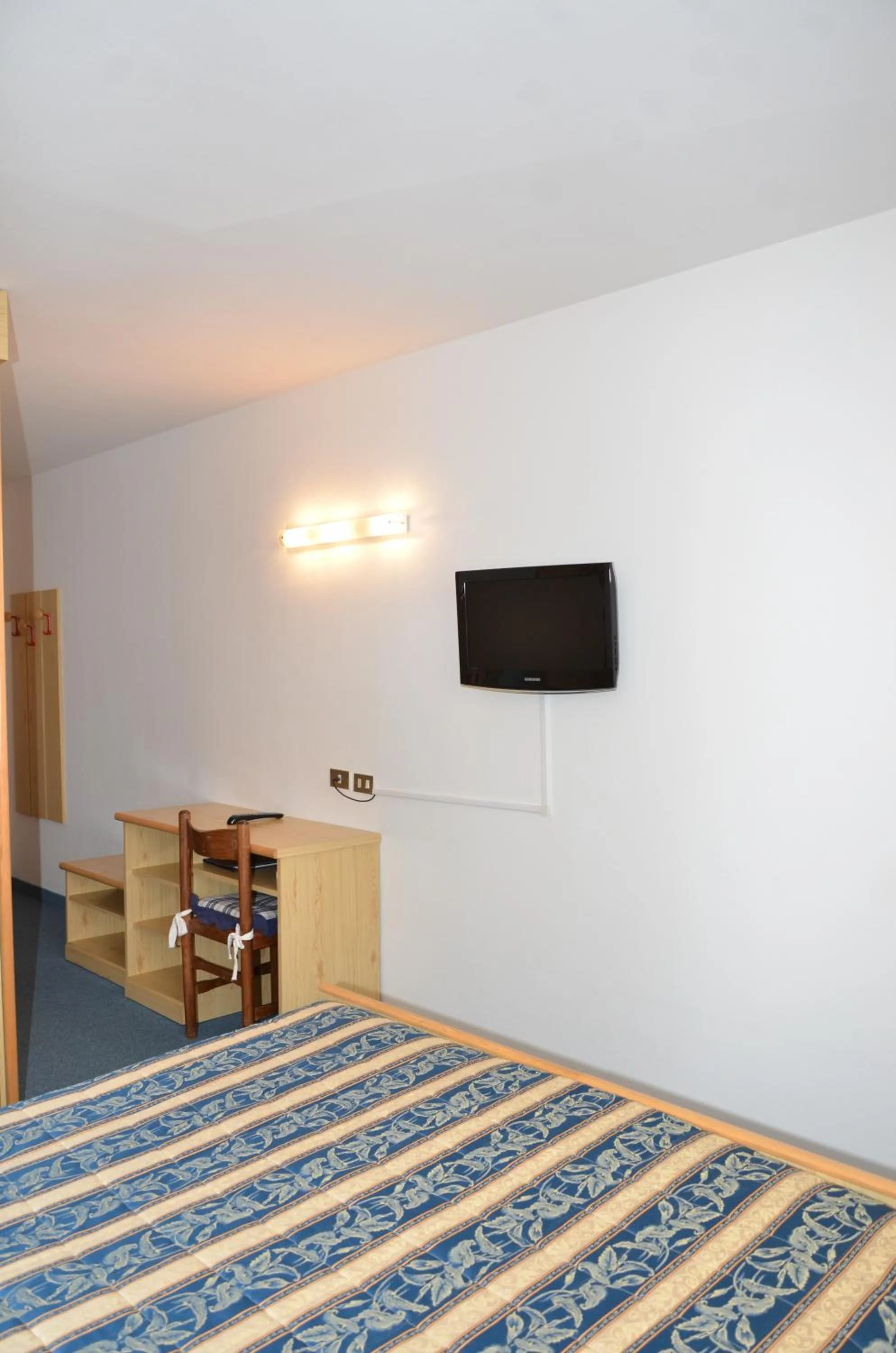 Bed in Debra Park Hotel