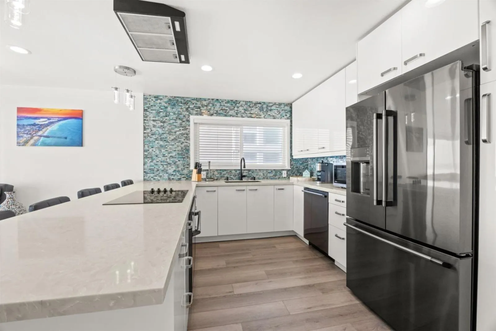 Property building in 103-Luxury3