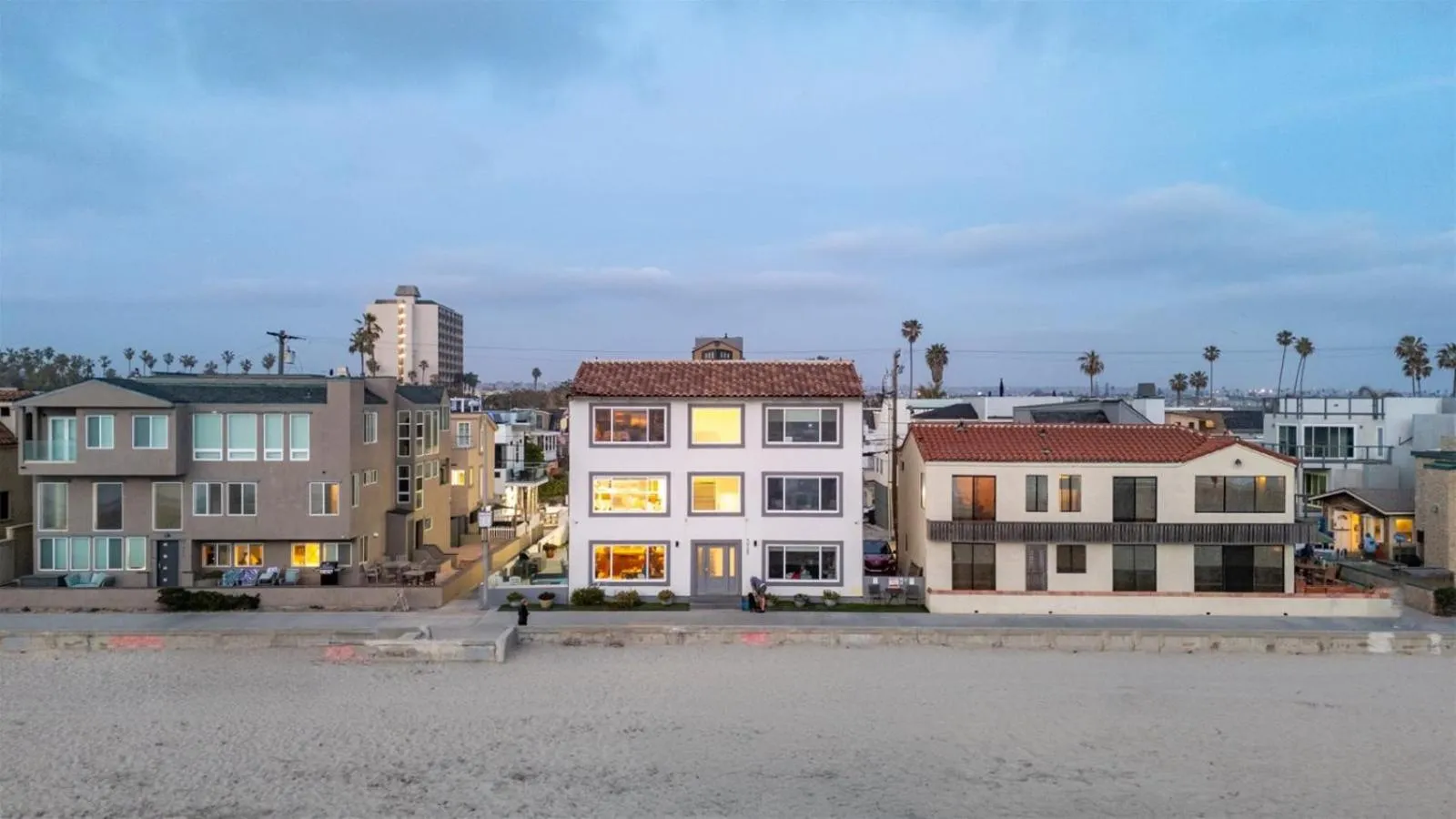 Property building in 103-Luxury3