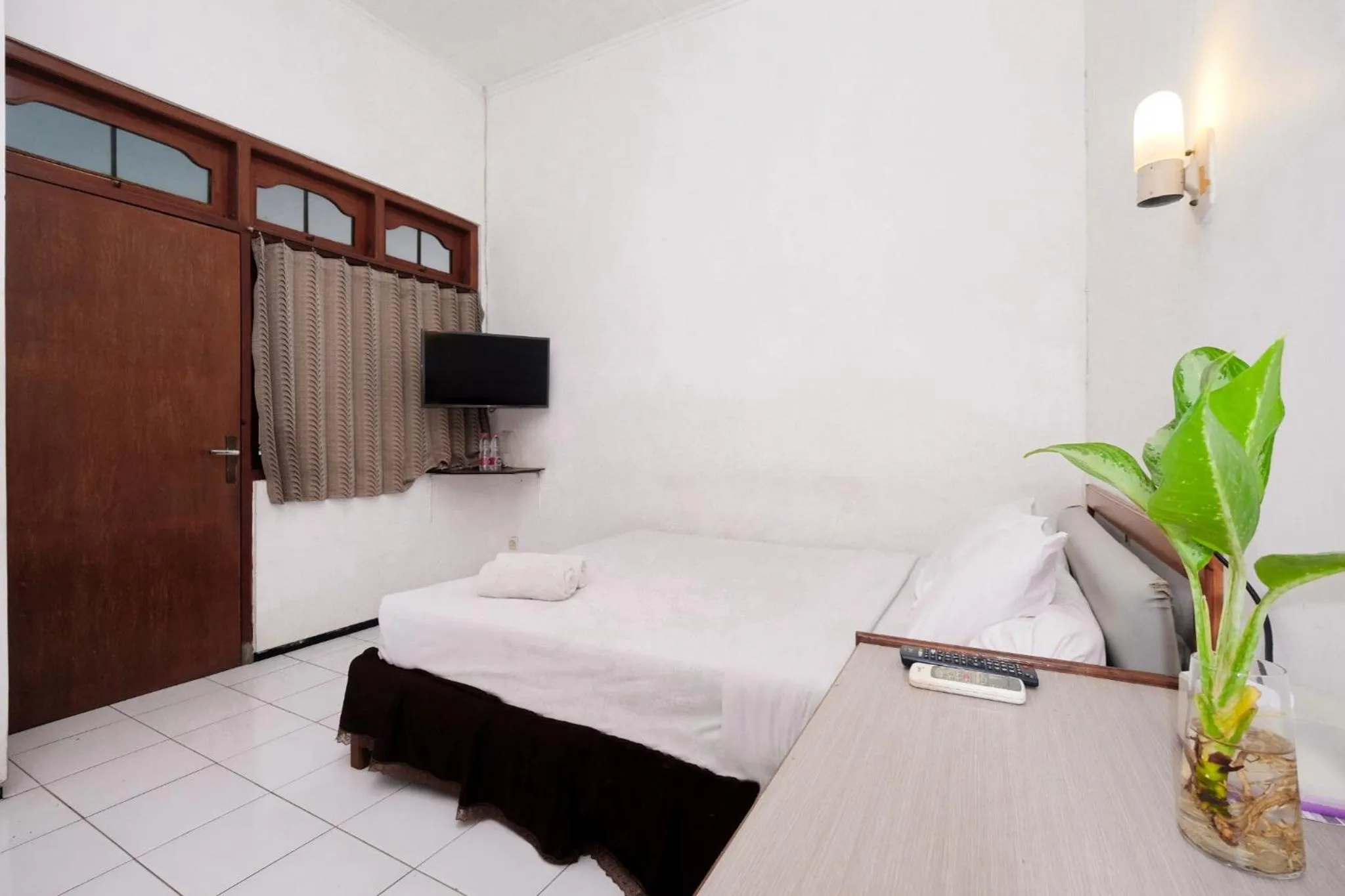 Bed in Berlian Abadi Hotel by Sinergi