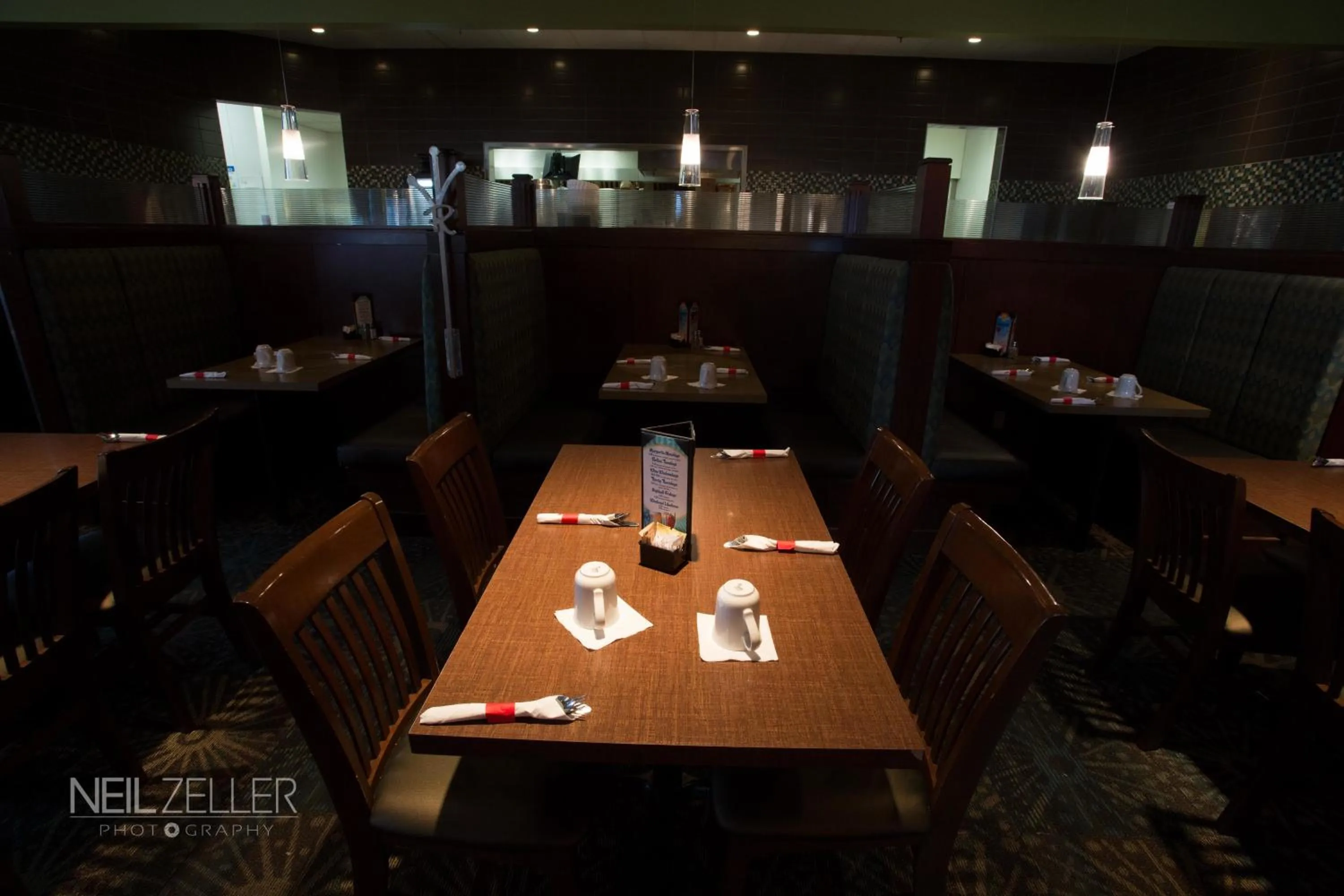 Restaurant/places to eat in Days Inn & Suites by Wyndham Edmonton Airport