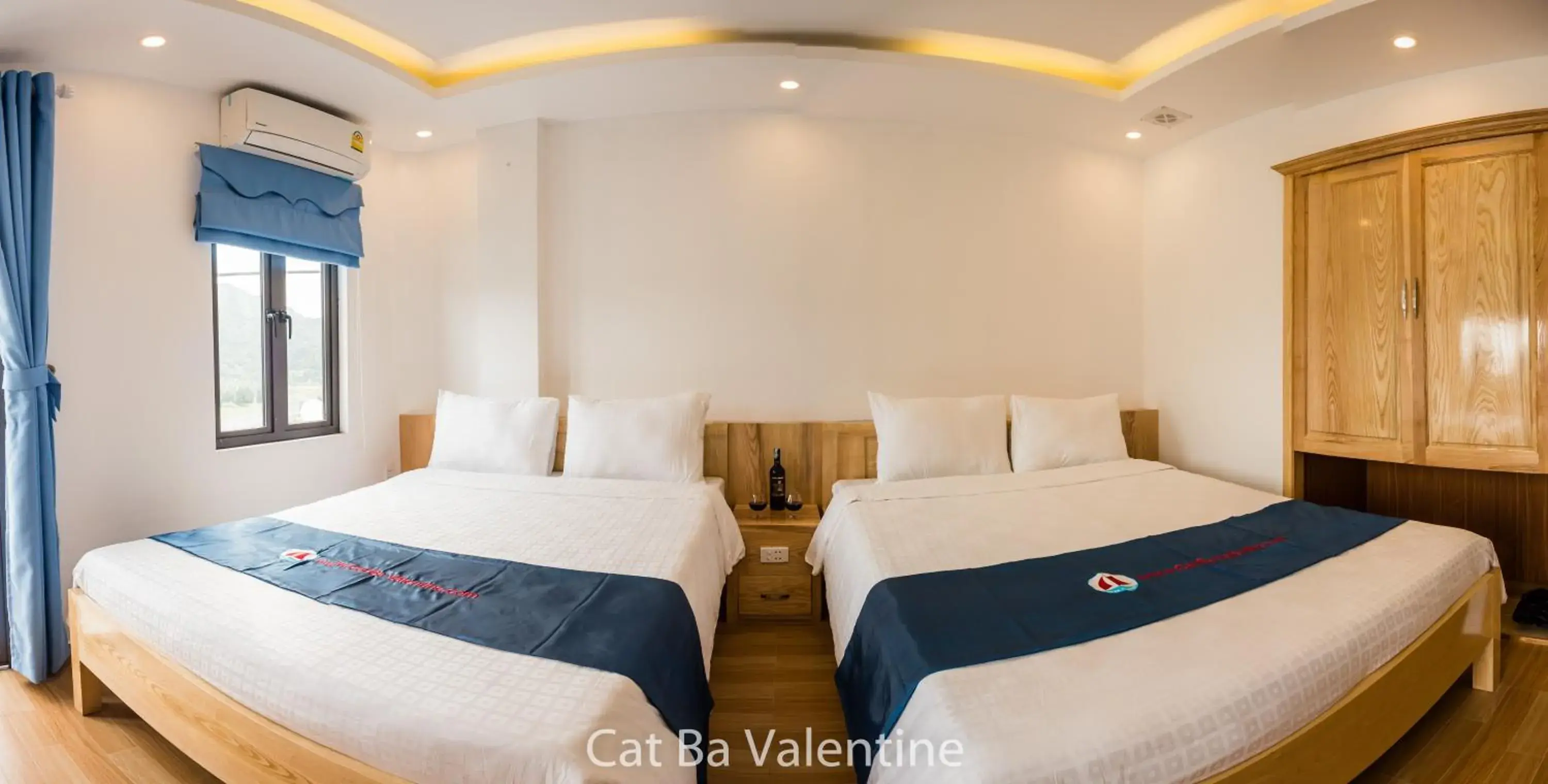 Superior Double or Twin Room with City View in CatBa Valentine Homestay Superior Double or Twin Room with City View in CatBa Valentine Homestay