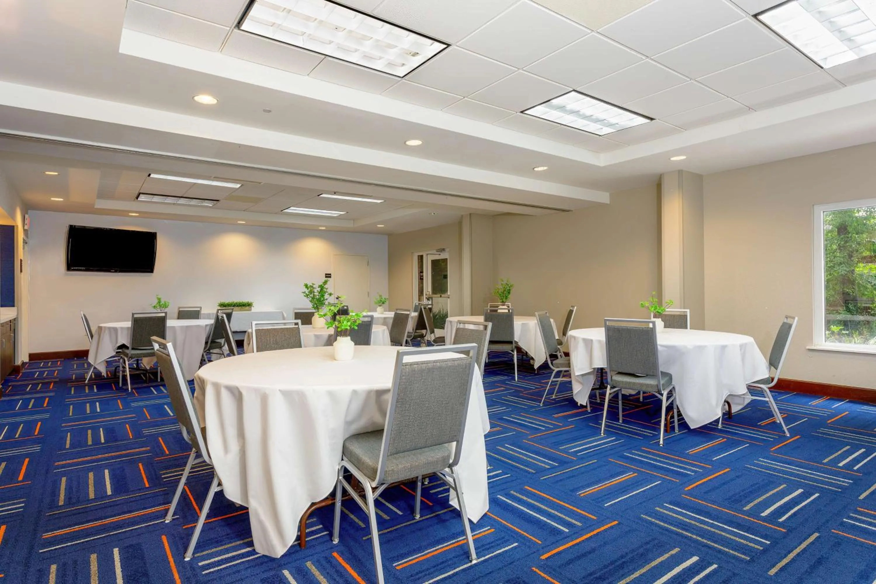 Meeting/conference room in Hampton Inn & Suites Tallahassee I-10-Thomasville Road