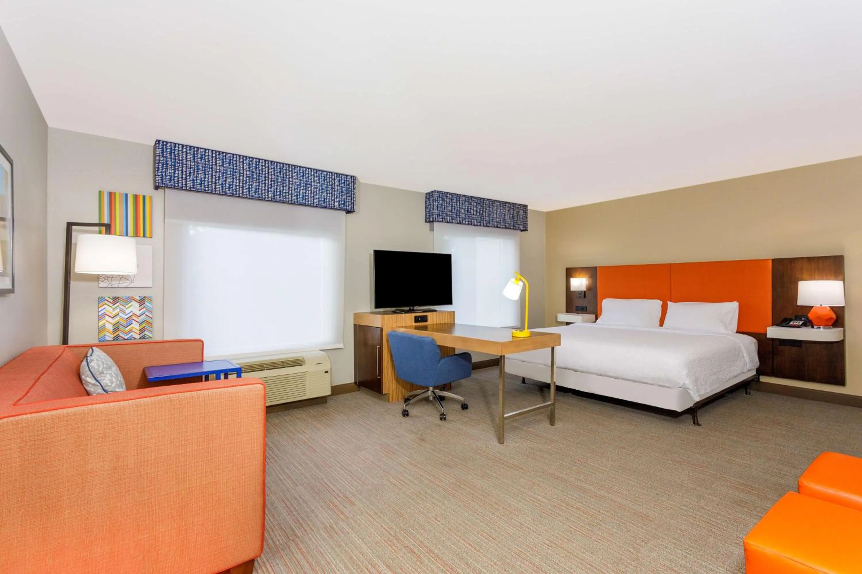 Bedroom, Bed in Hampton Inn & Suites Tallahassee I-10-Thomasville Road