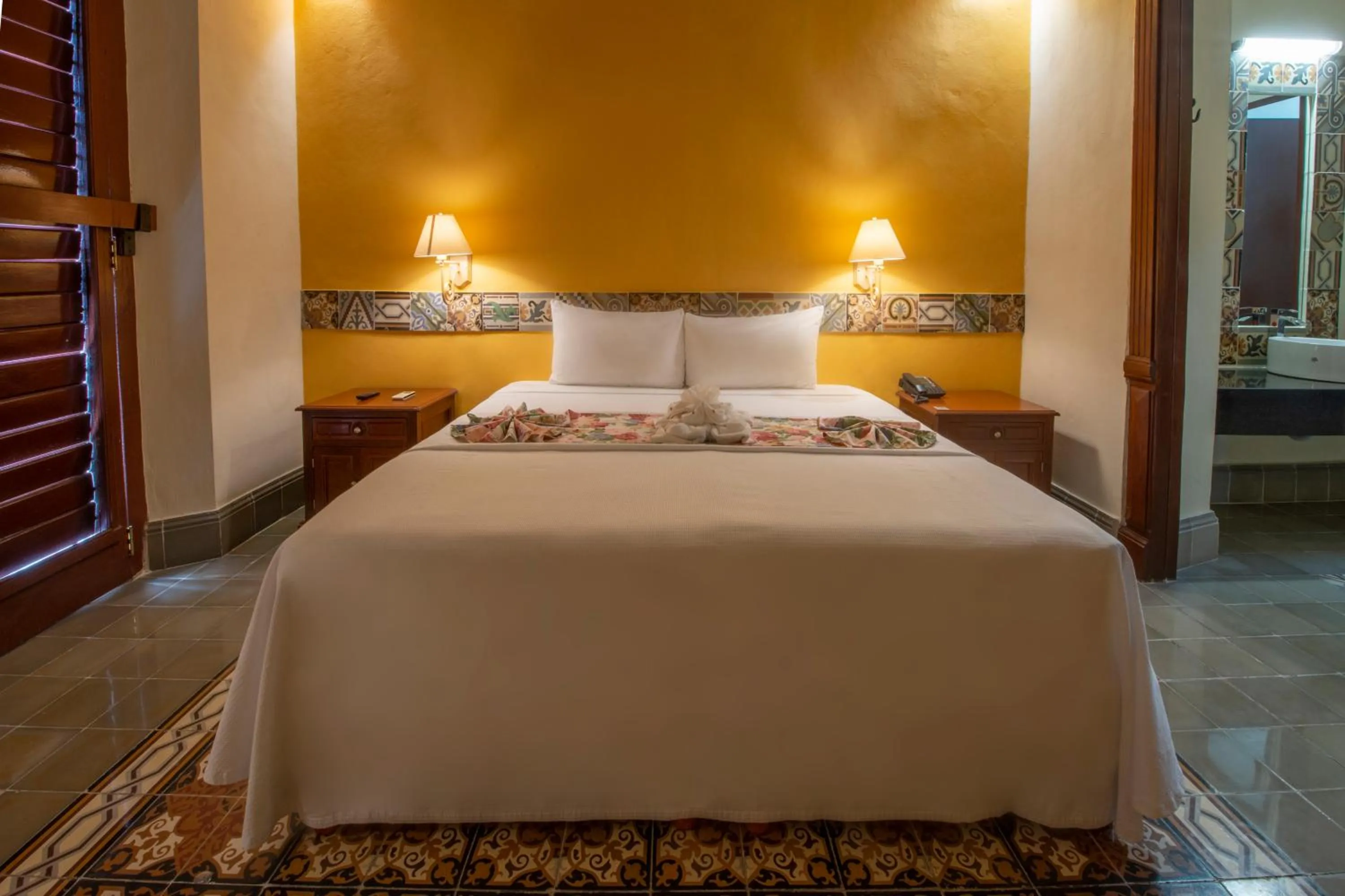 Bed in Hotel del Gobernador
