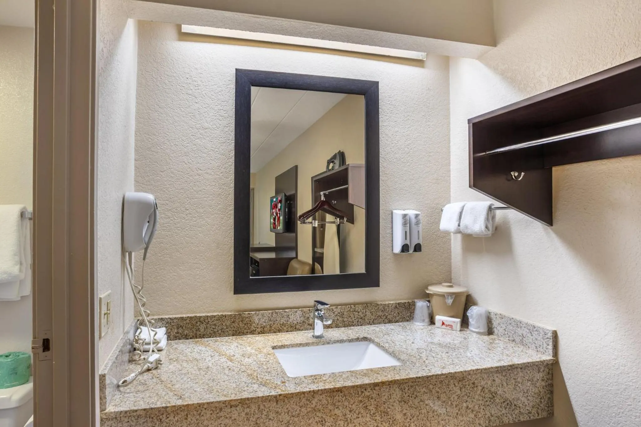 Bathroom in Red Roof Inn Danville, PA