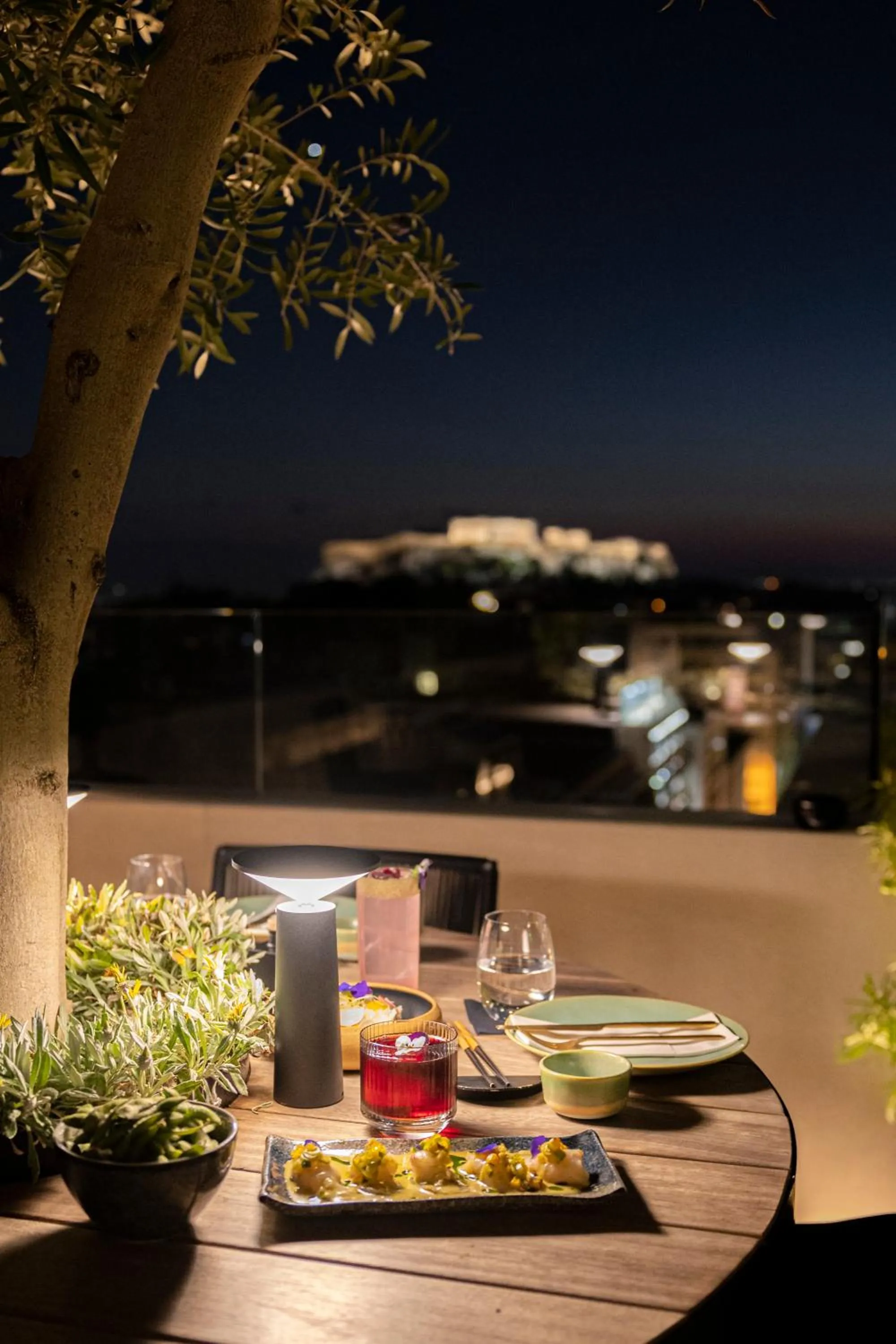 Restaurant/places to eat in Academias Hotel, Autograph Collection