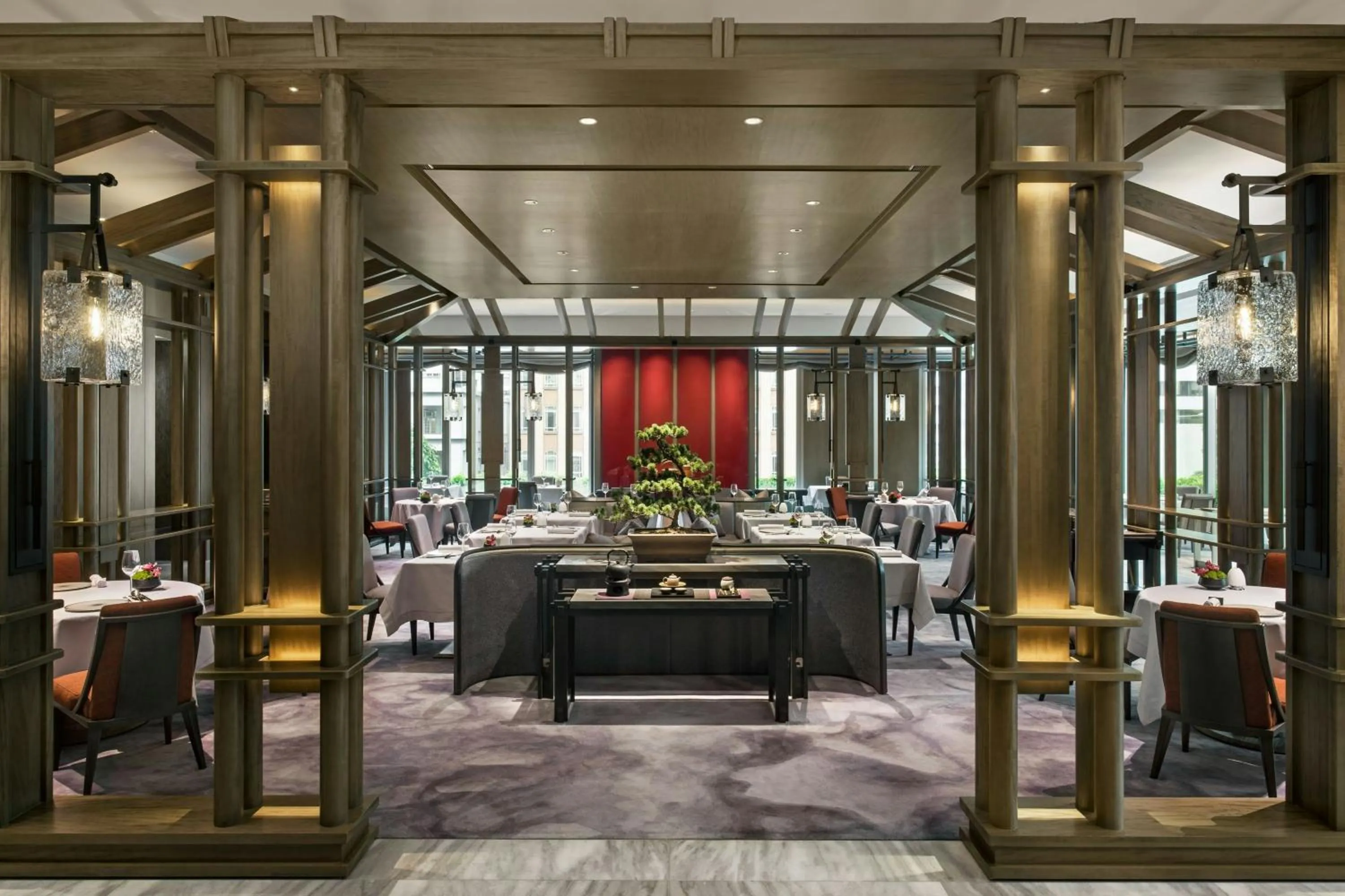 Restaurant/places to eat in The St. Regis Hong Kong