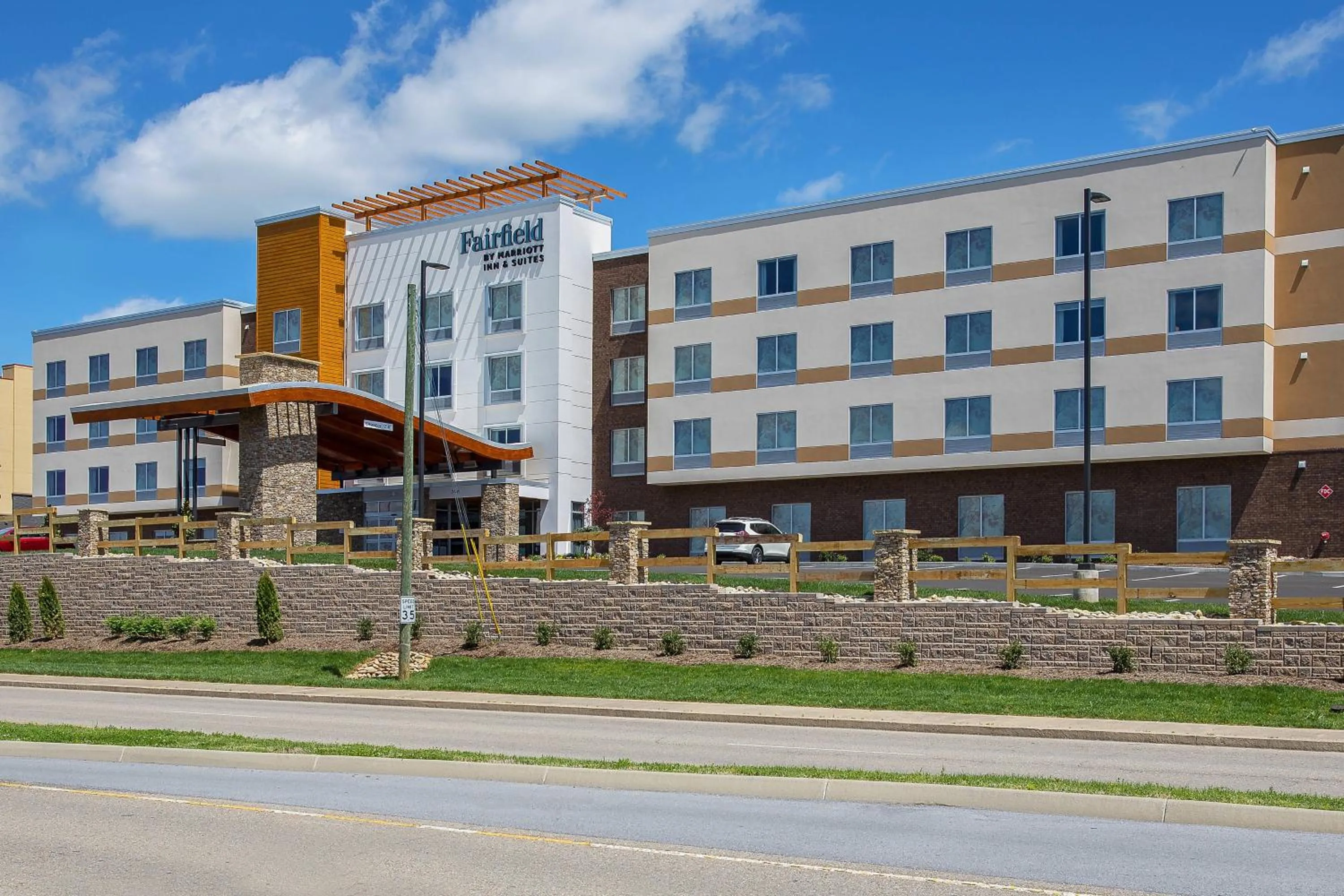 Property building in Fairfield Inn & Suites by Marriott Pigeon Forge