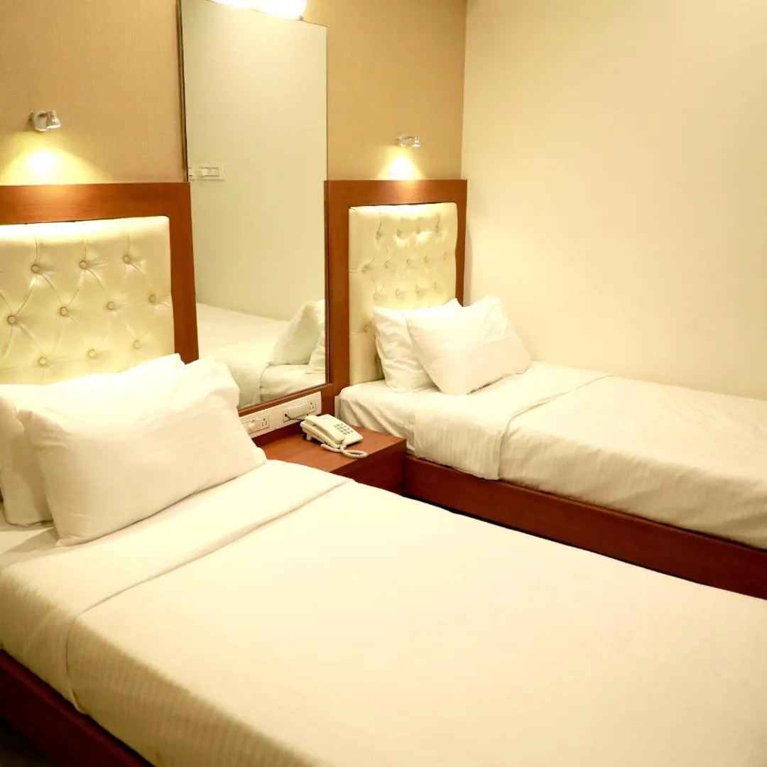 Bed in Hotel Lords, Fort