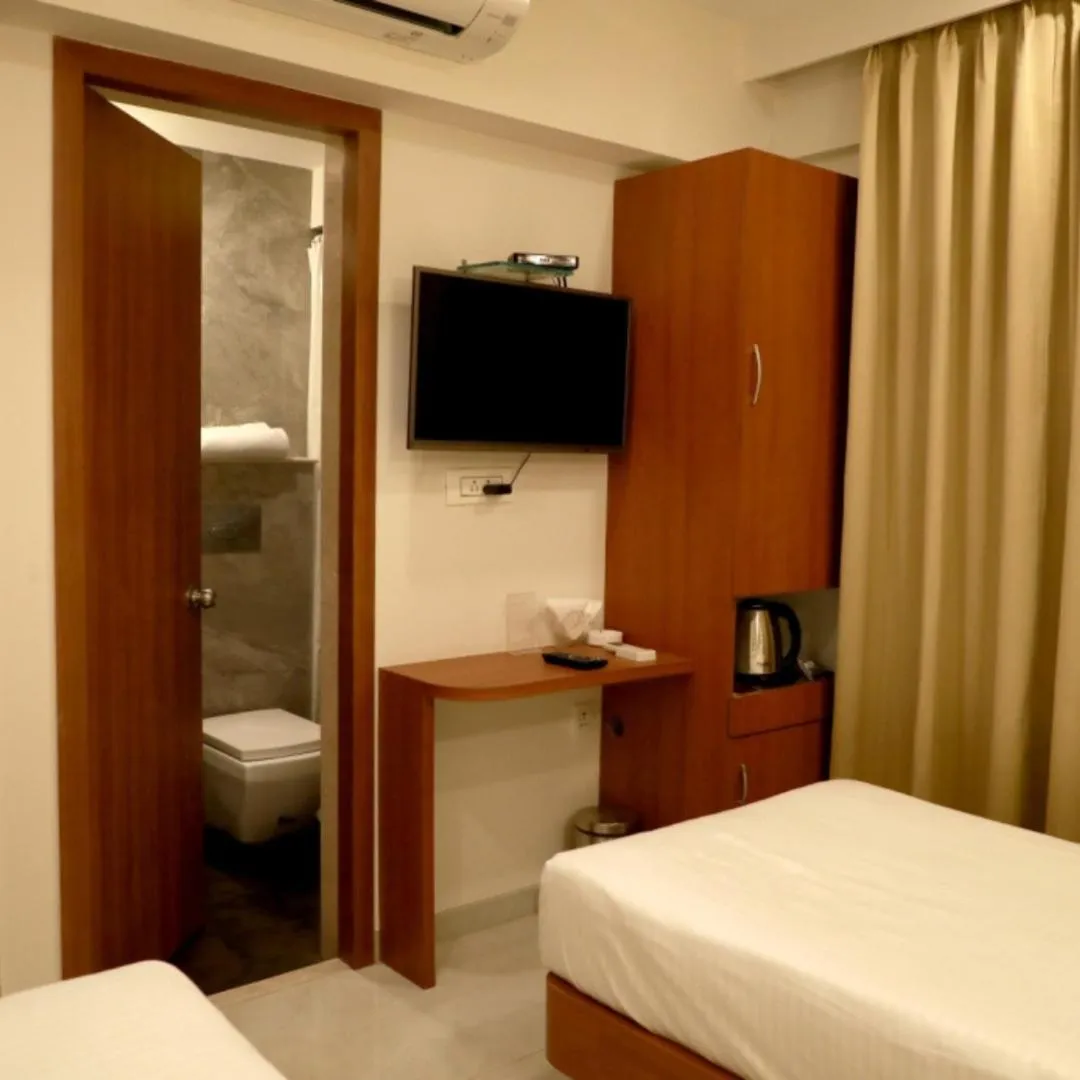 Bed in Hotel Lords, Fort