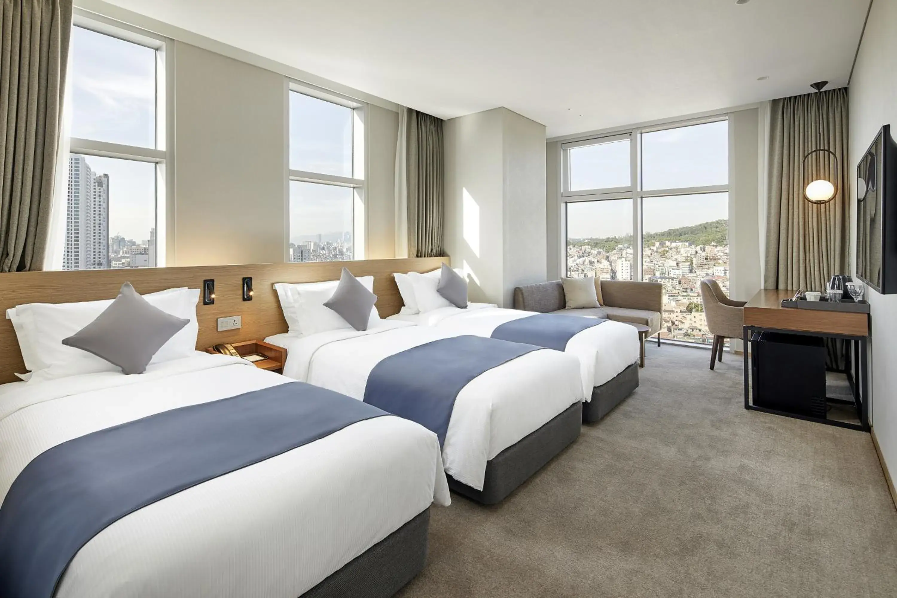 Triple Room in MD Hotel Doksan Triple Room in MD Hotel Doksan