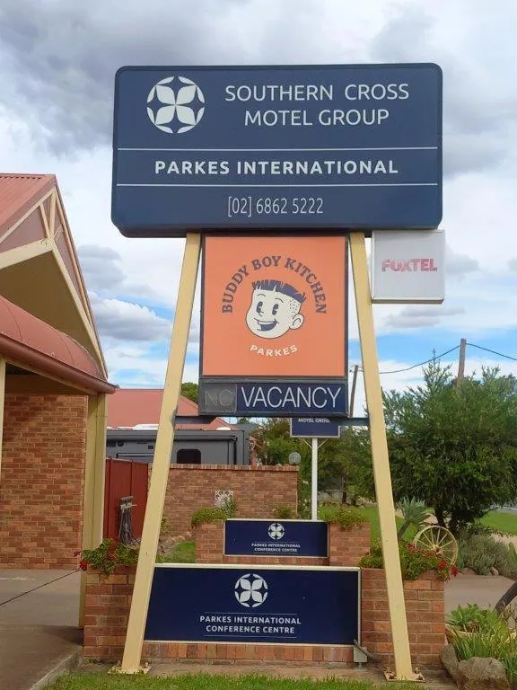 Property building in Parkes International