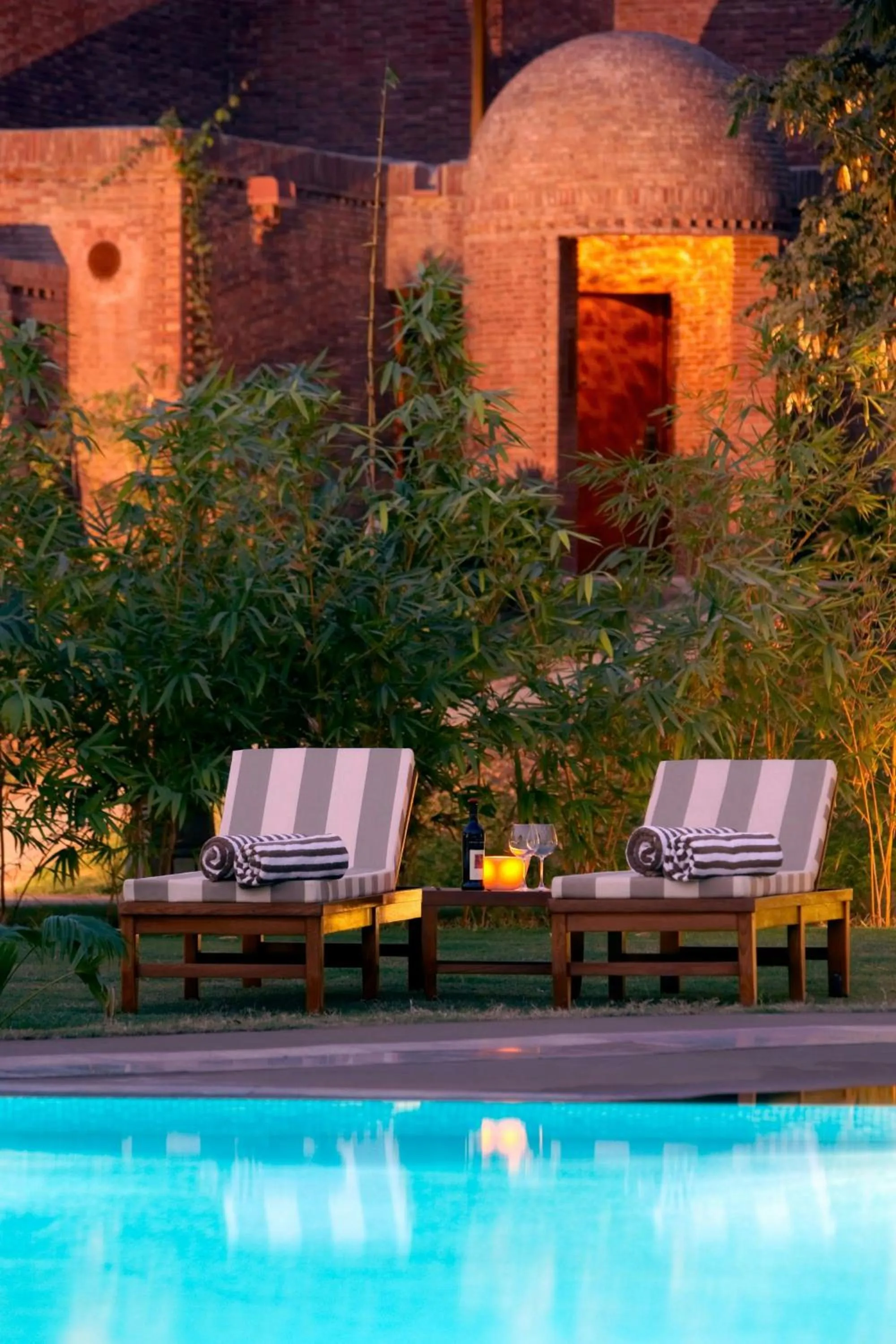 Swimming pool in The Westin Sohna Resort & Spa