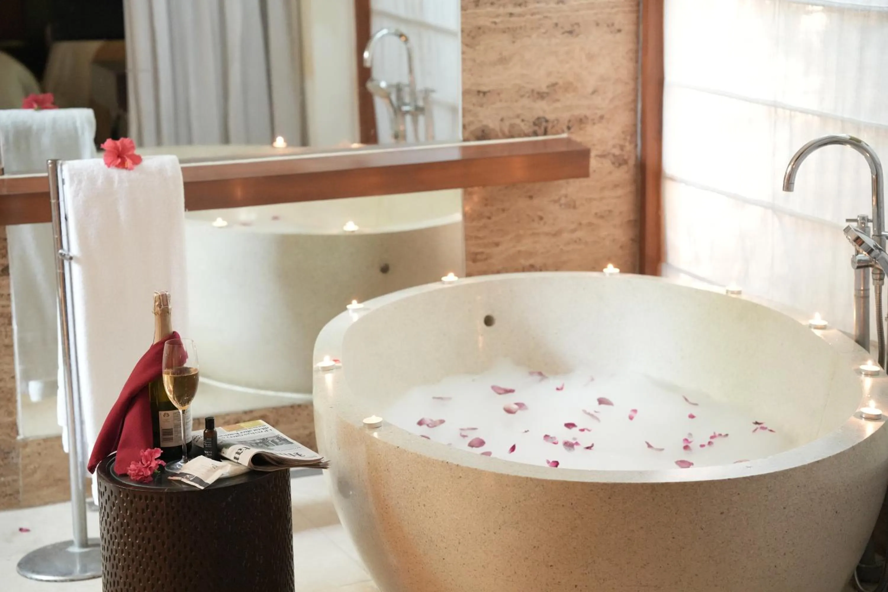 The Westin Sohna Resort & Spa