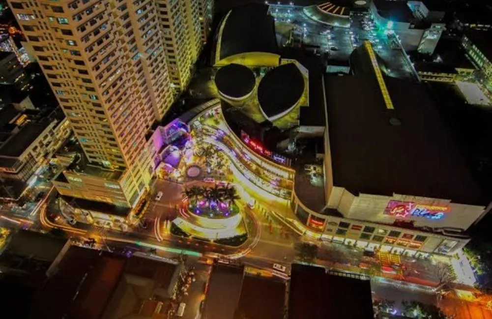 Night in JMM Grand Suites