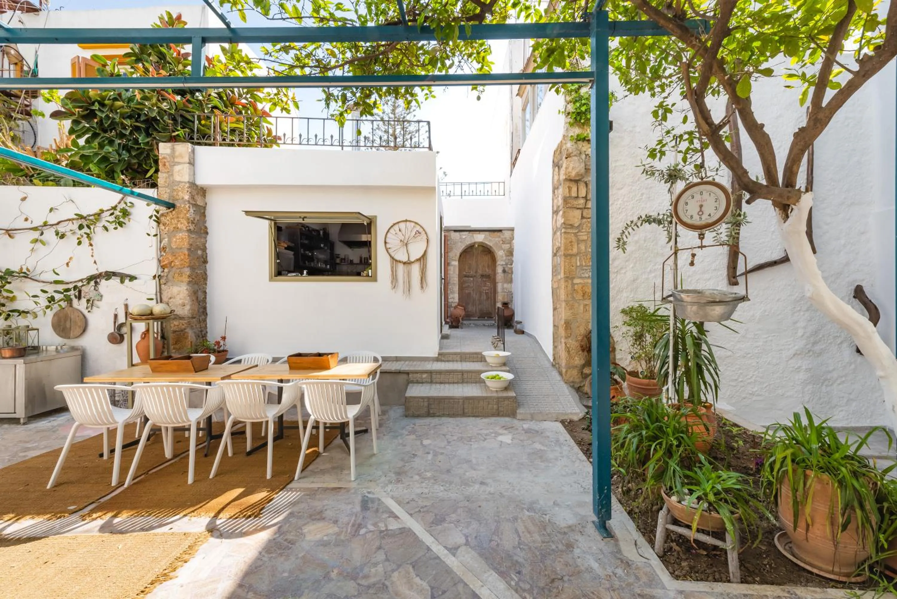 Property building in Lefka Hotel & Apartments