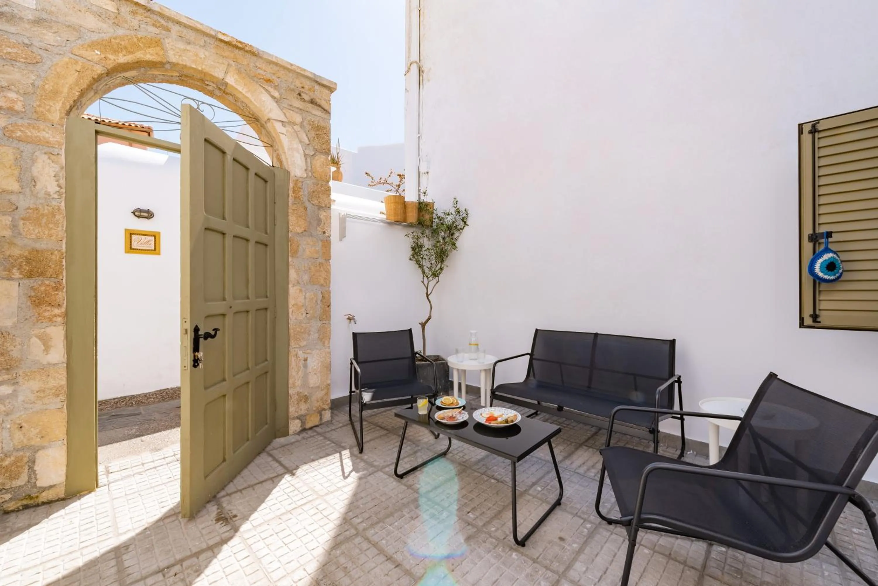 Day in Lefka Hotel & Apartments