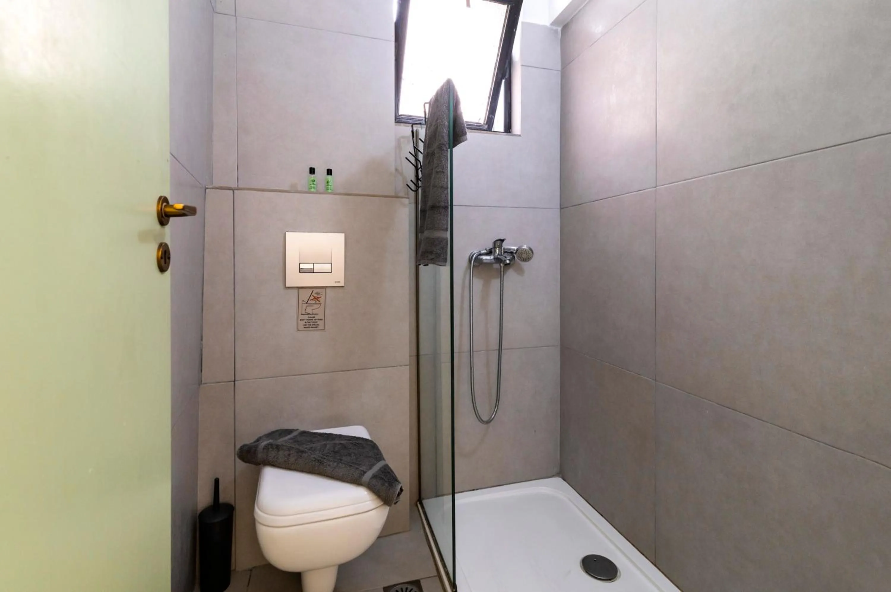 Shower in Lefka Hotel & Apartments